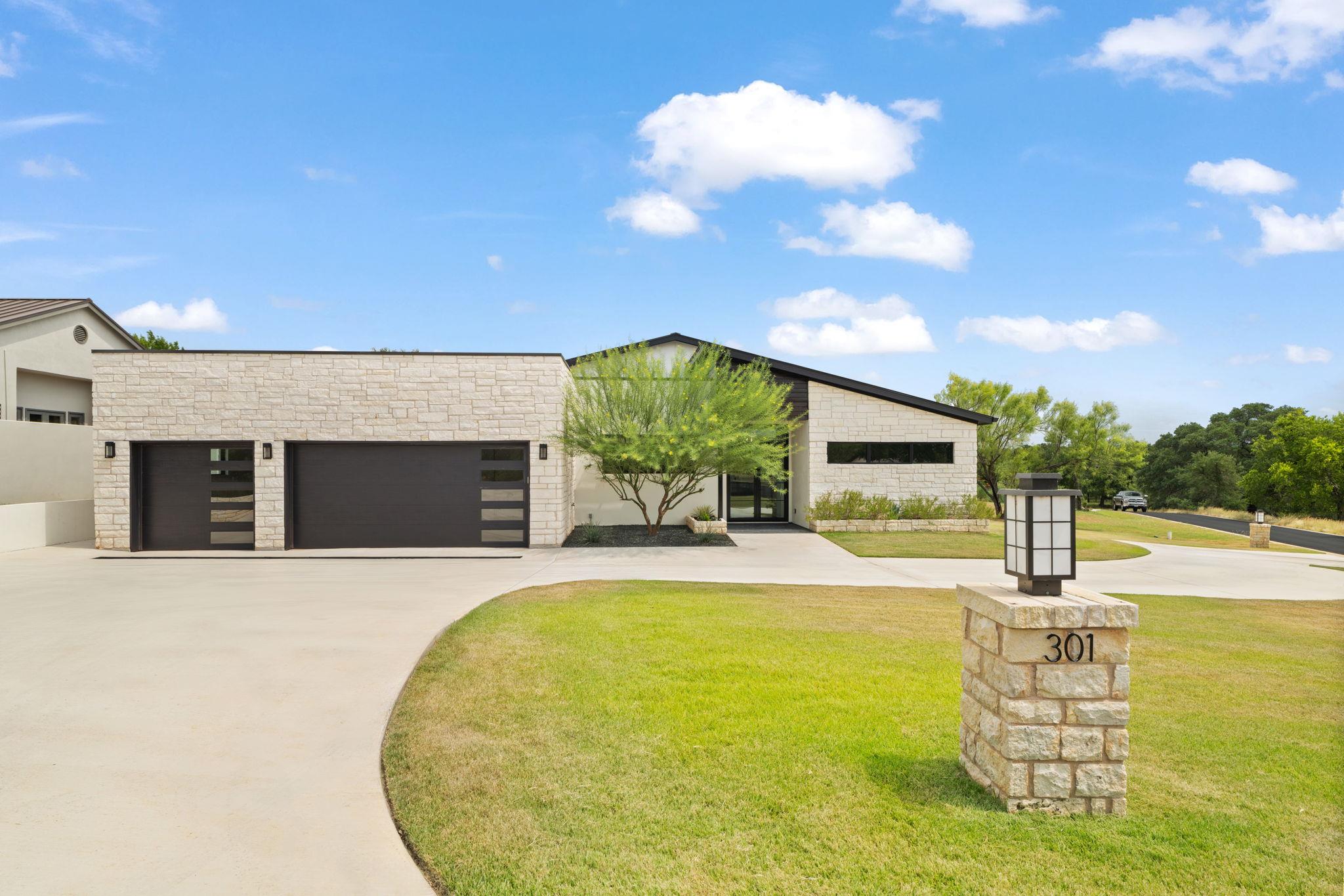 301 Eocene, Horseshoe Bay, TX 78657