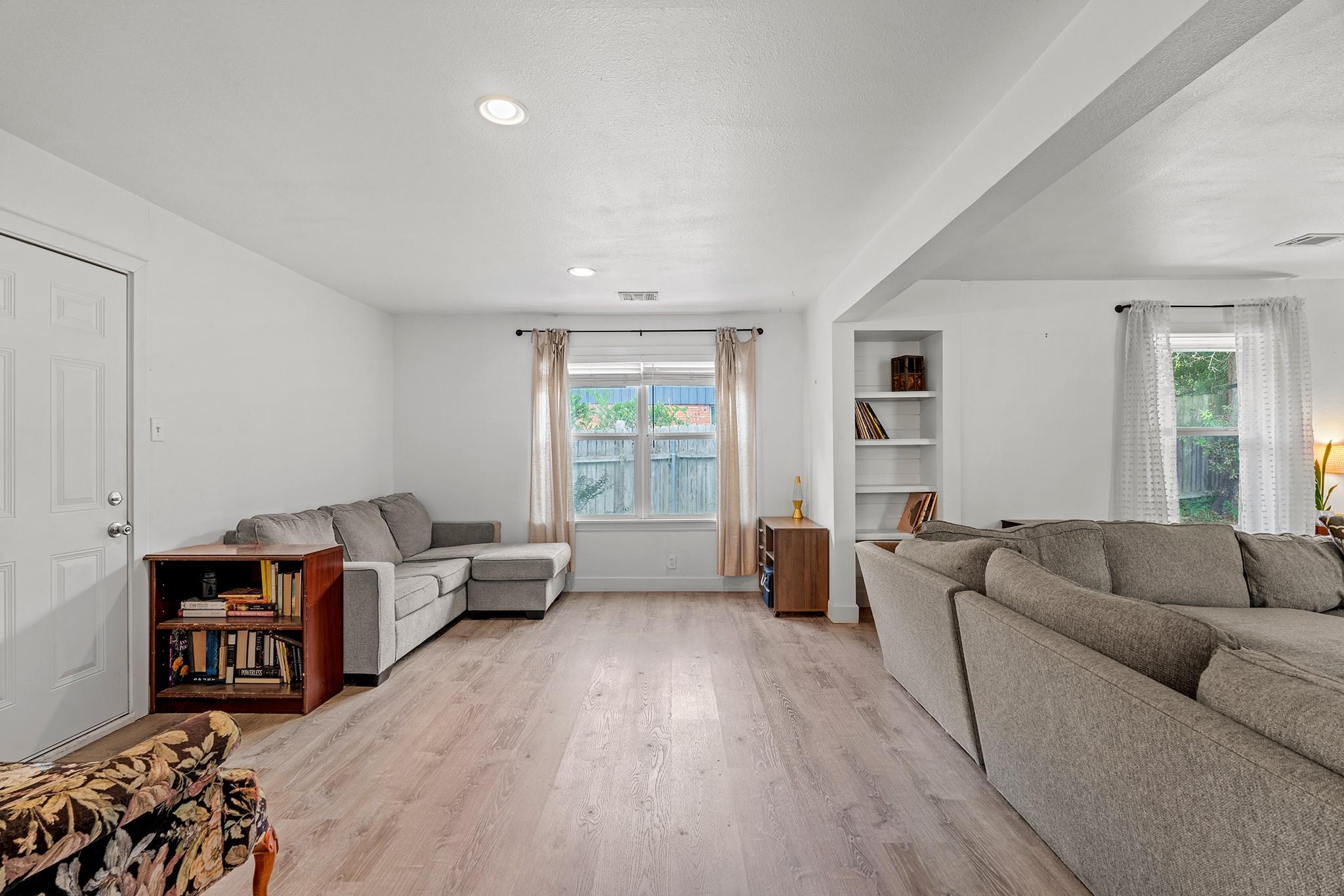 508 San Jacinto Dr, Rockdale, TX 76567