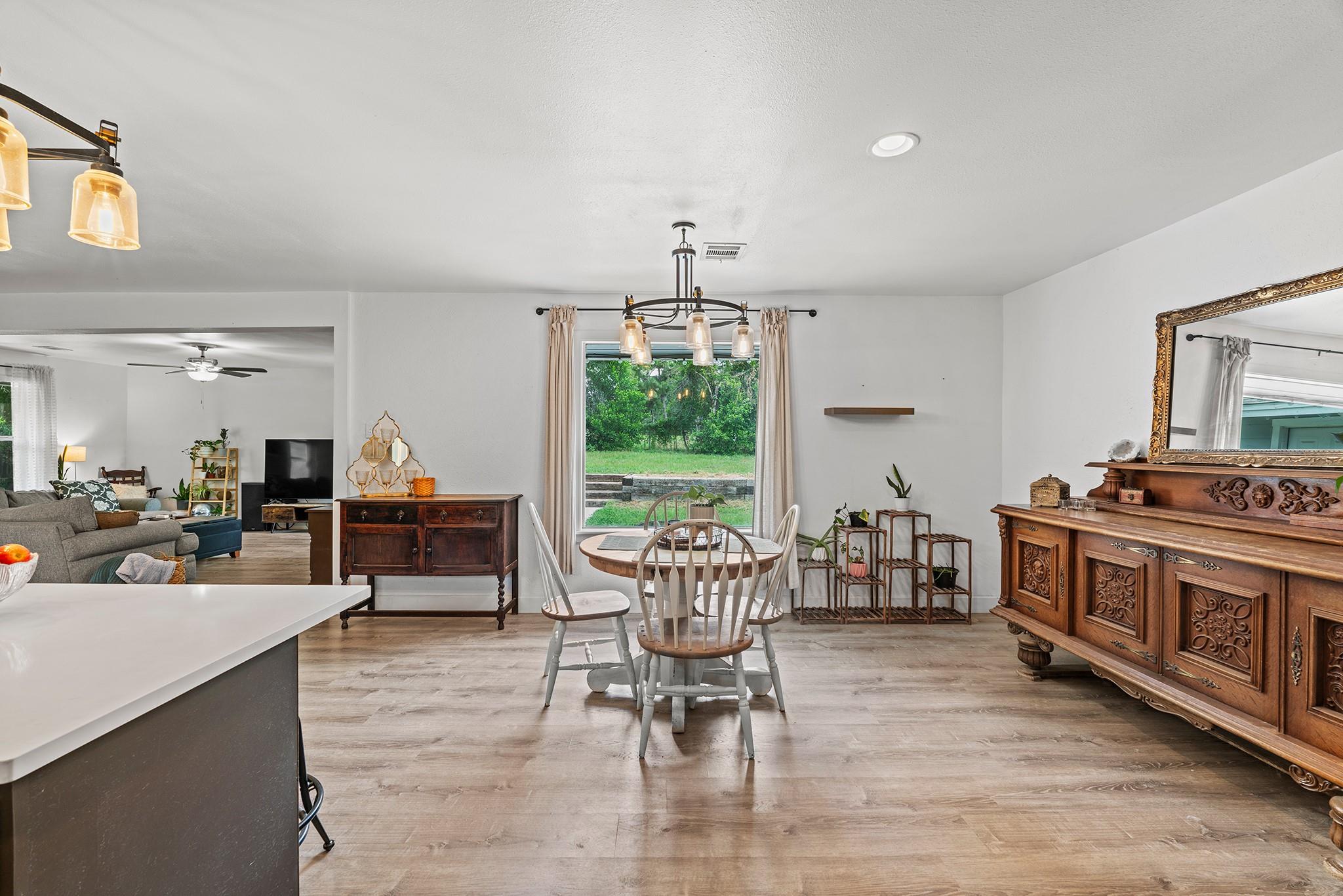 508 San Jacinto Dr, Rockdale, TX 76567