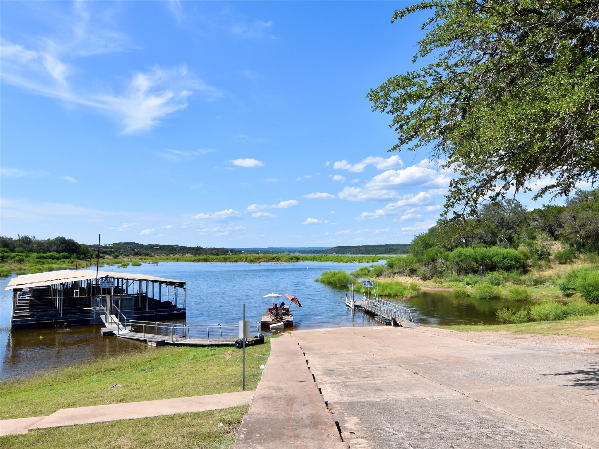 102 Center Cove I, Spicewood, TX 78669