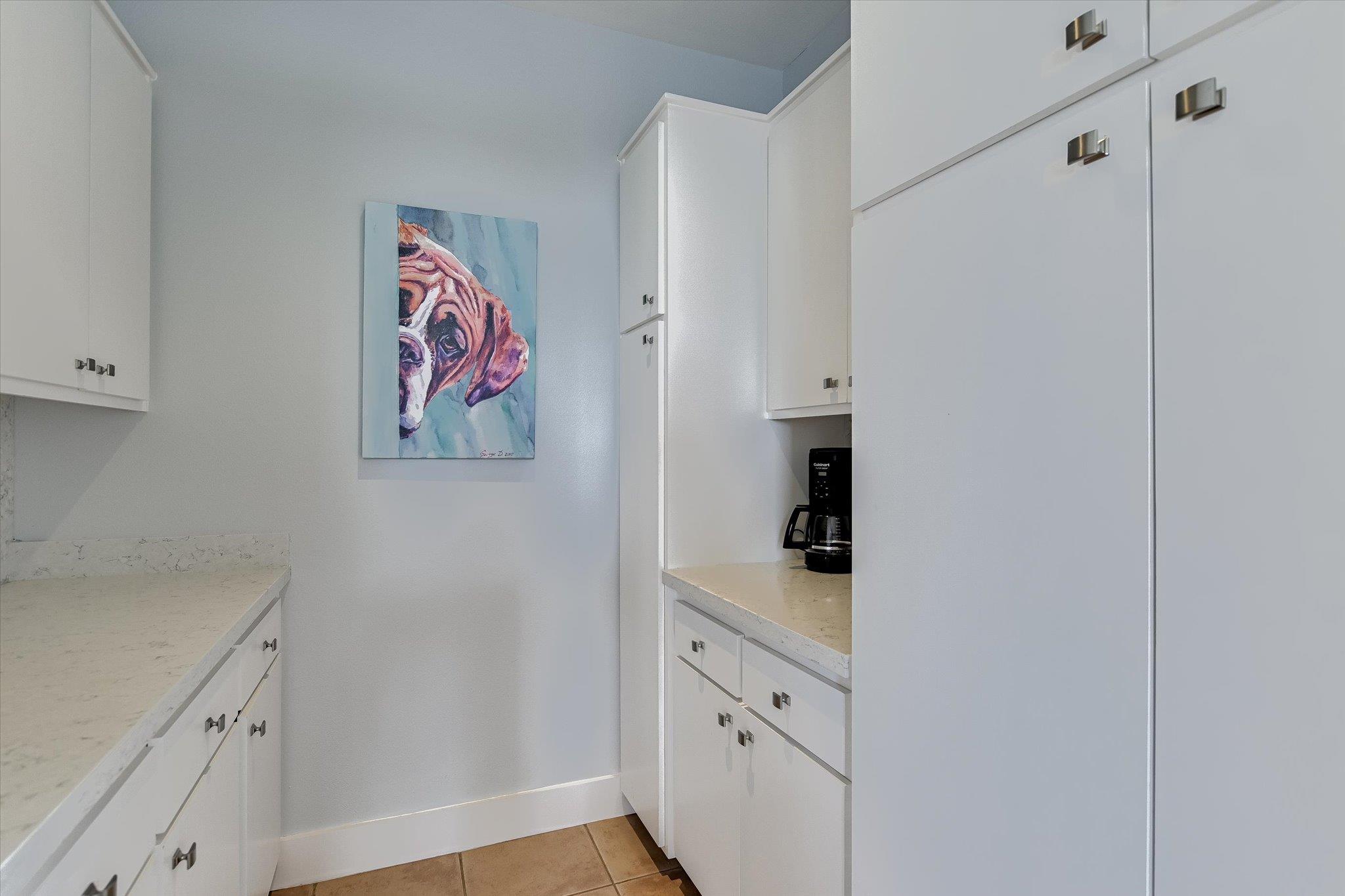 102 Center Cove I, Spicewood, TX 78669