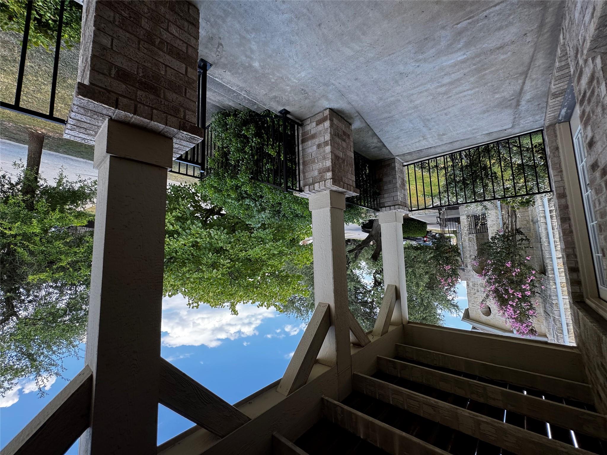 301 Winecup Way, Austin, TX 78737