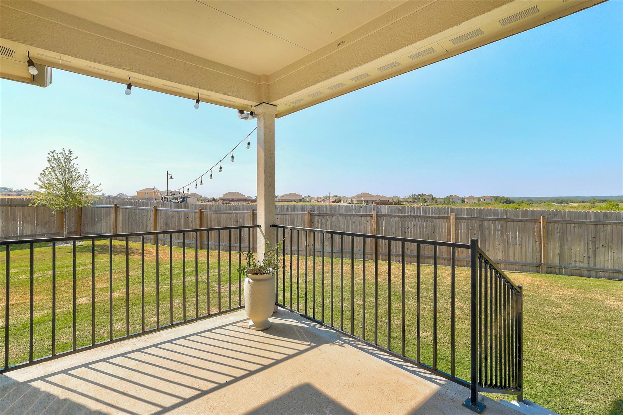 101 Skyview Farm Ln, Liberty Hill, TX 78642