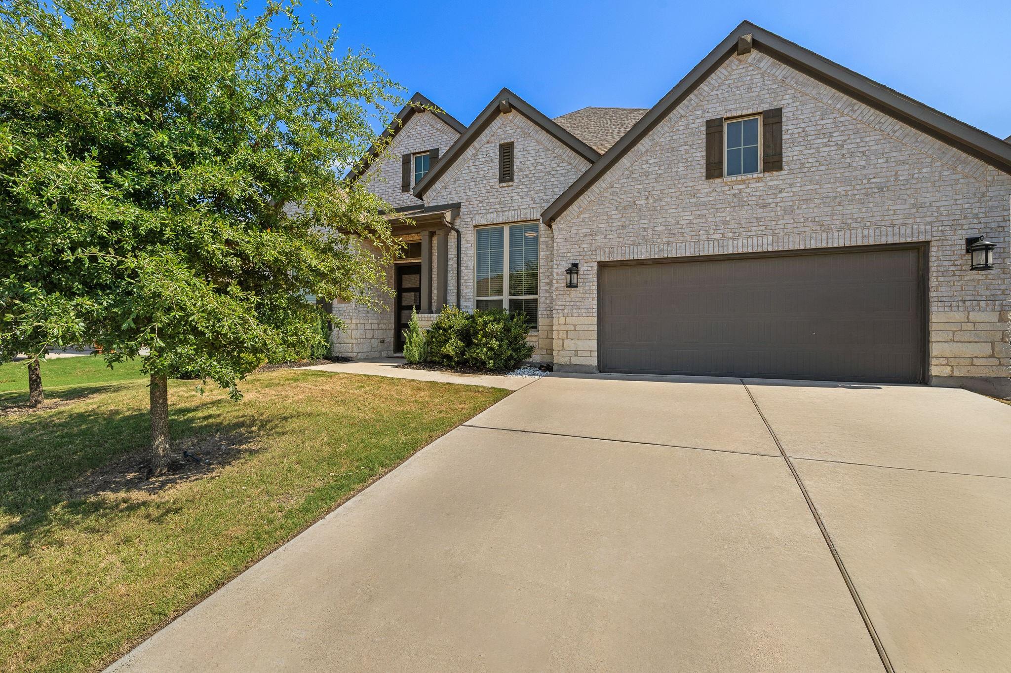 2009 Discovery Well Dr, Liberty Hill, TX 78642