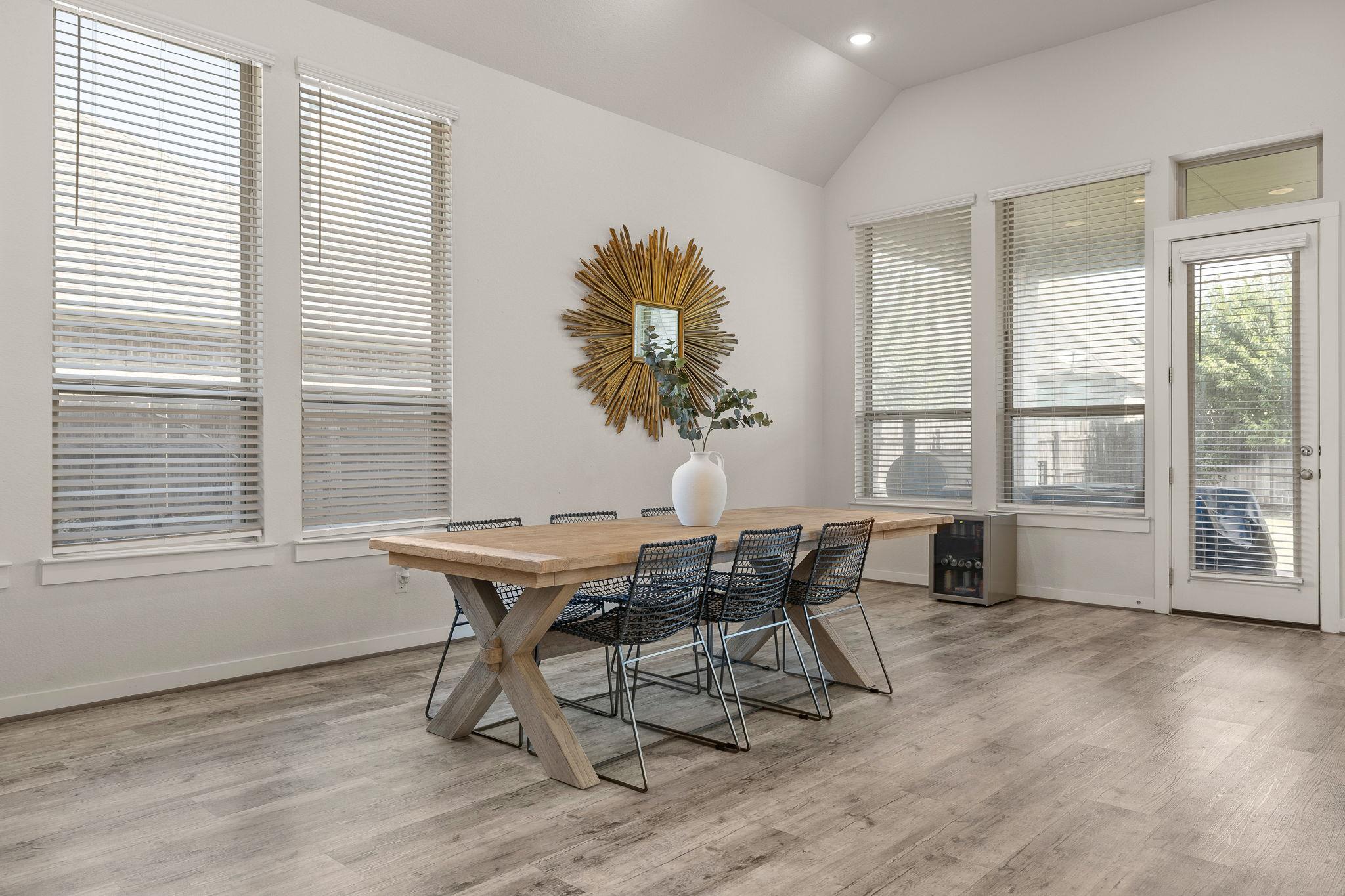 2009 Discovery Well Dr, Liberty Hill, TX 78642