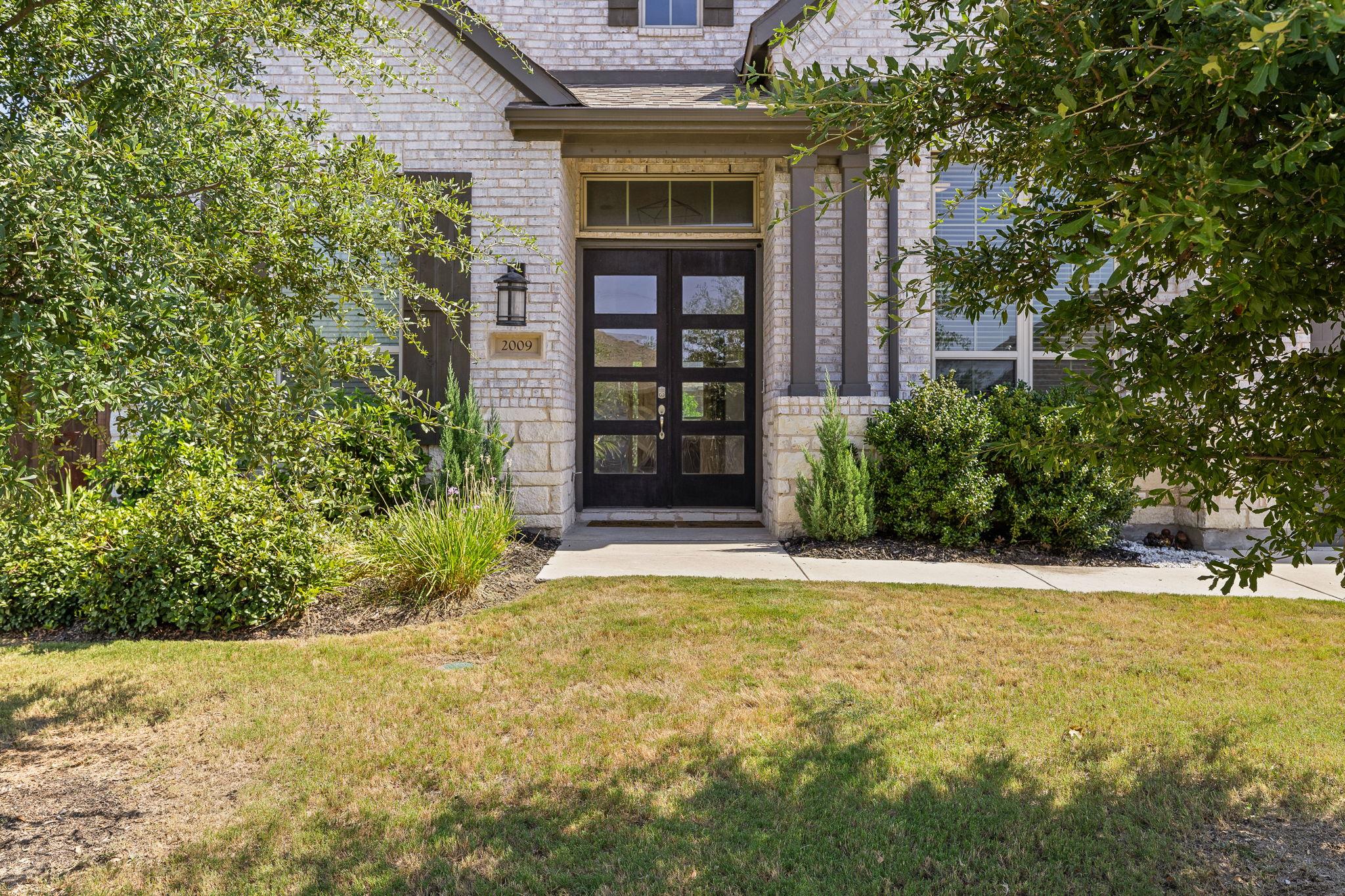 2009 Discovery Well Dr, Liberty Hill, TX 78642