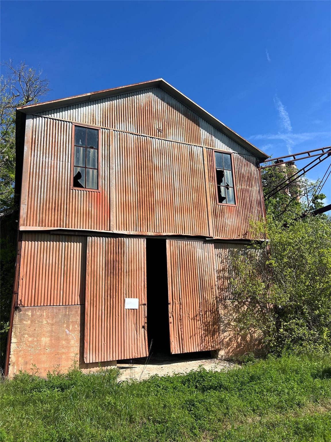 4275 Fm 1105 Rd, Walburg, TX 78673