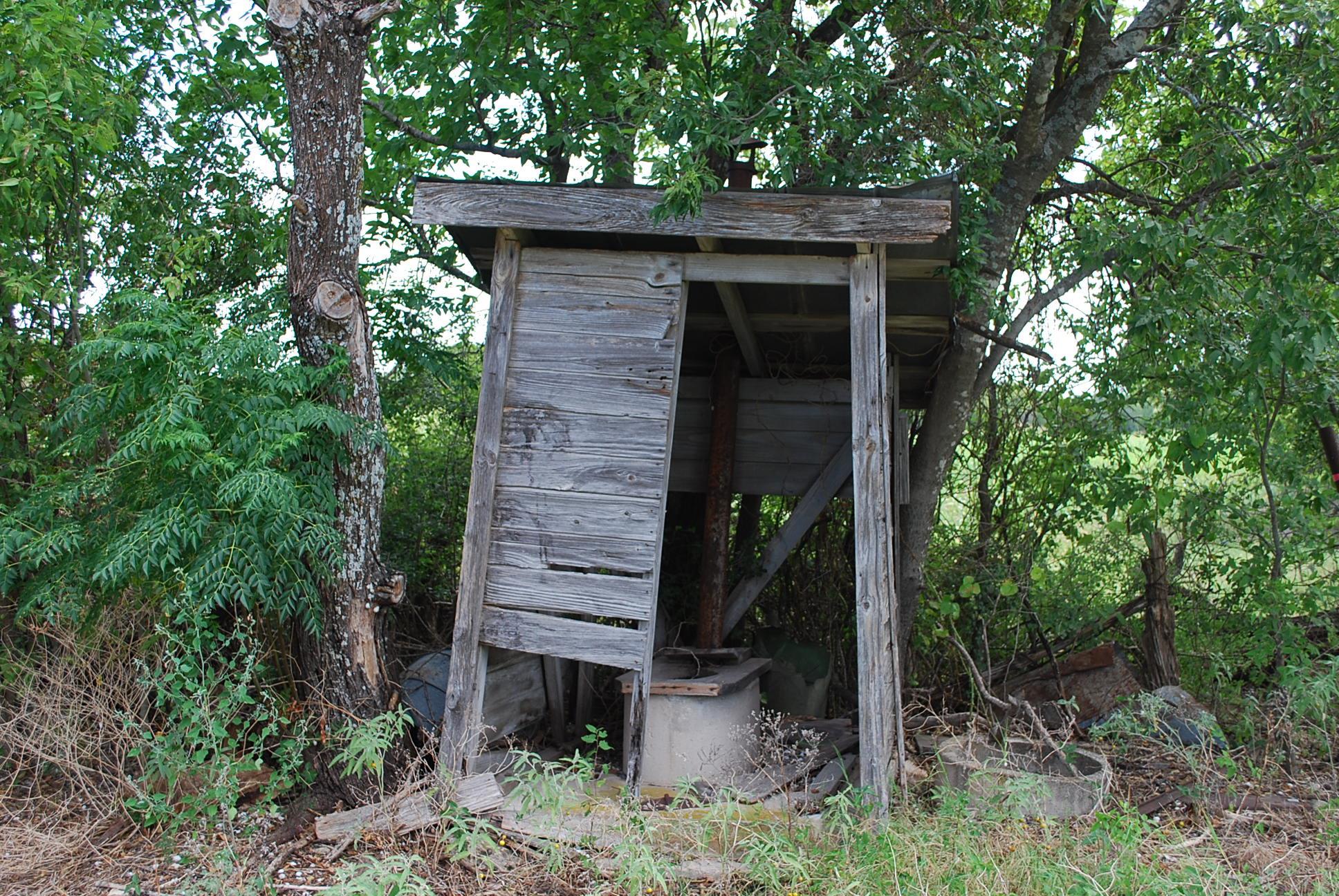 4275 Fm 1105 Rd, Walburg, TX 78673