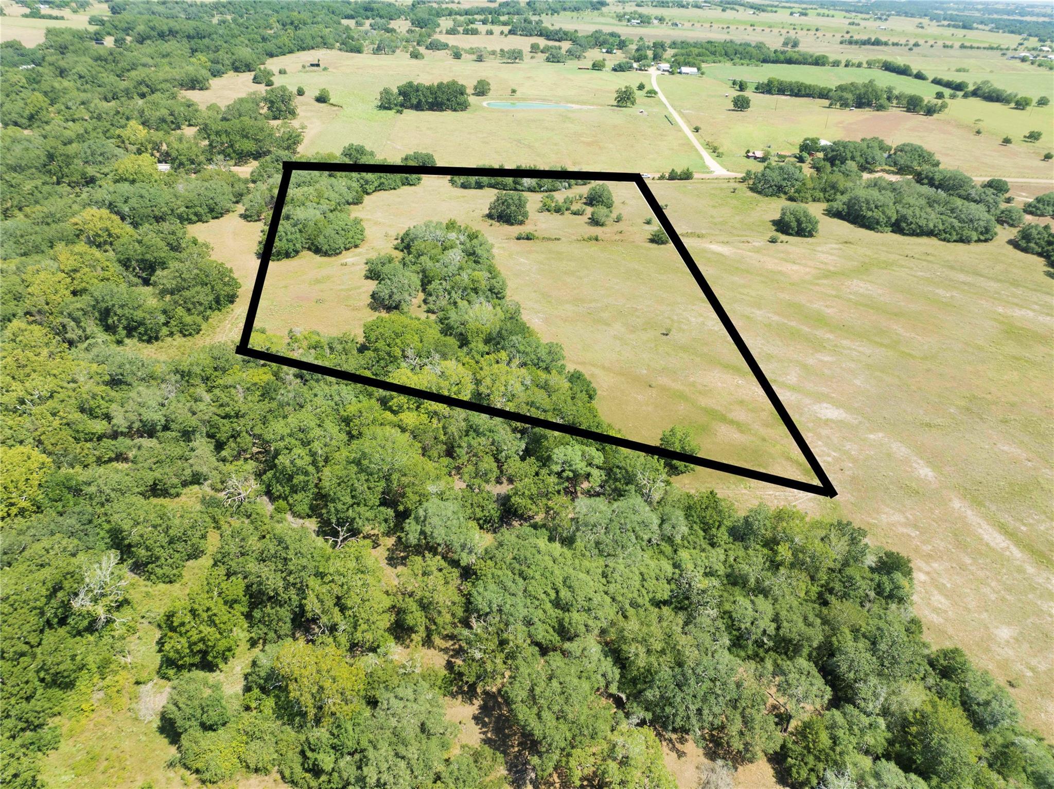 1830 Holub Rd, Schulenburg, TX 78956