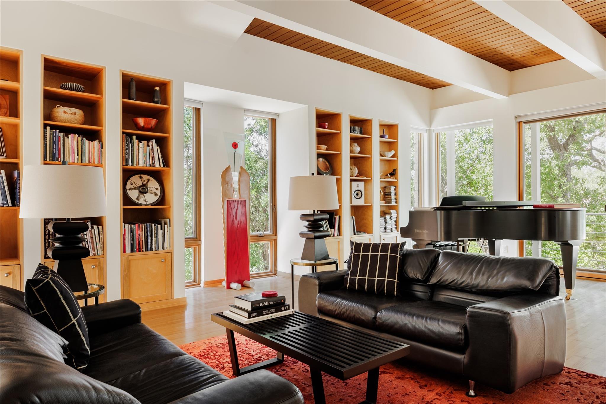 5003 Lucas Ln, Austin, TX 78731