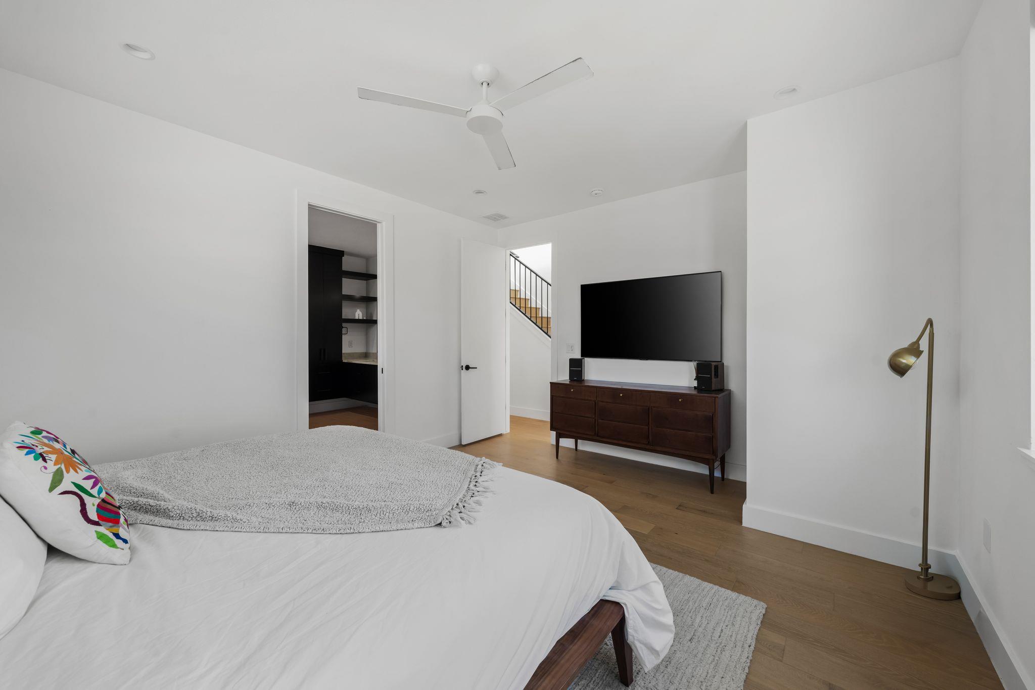 1301 Deloney St, Austin, TX 78721