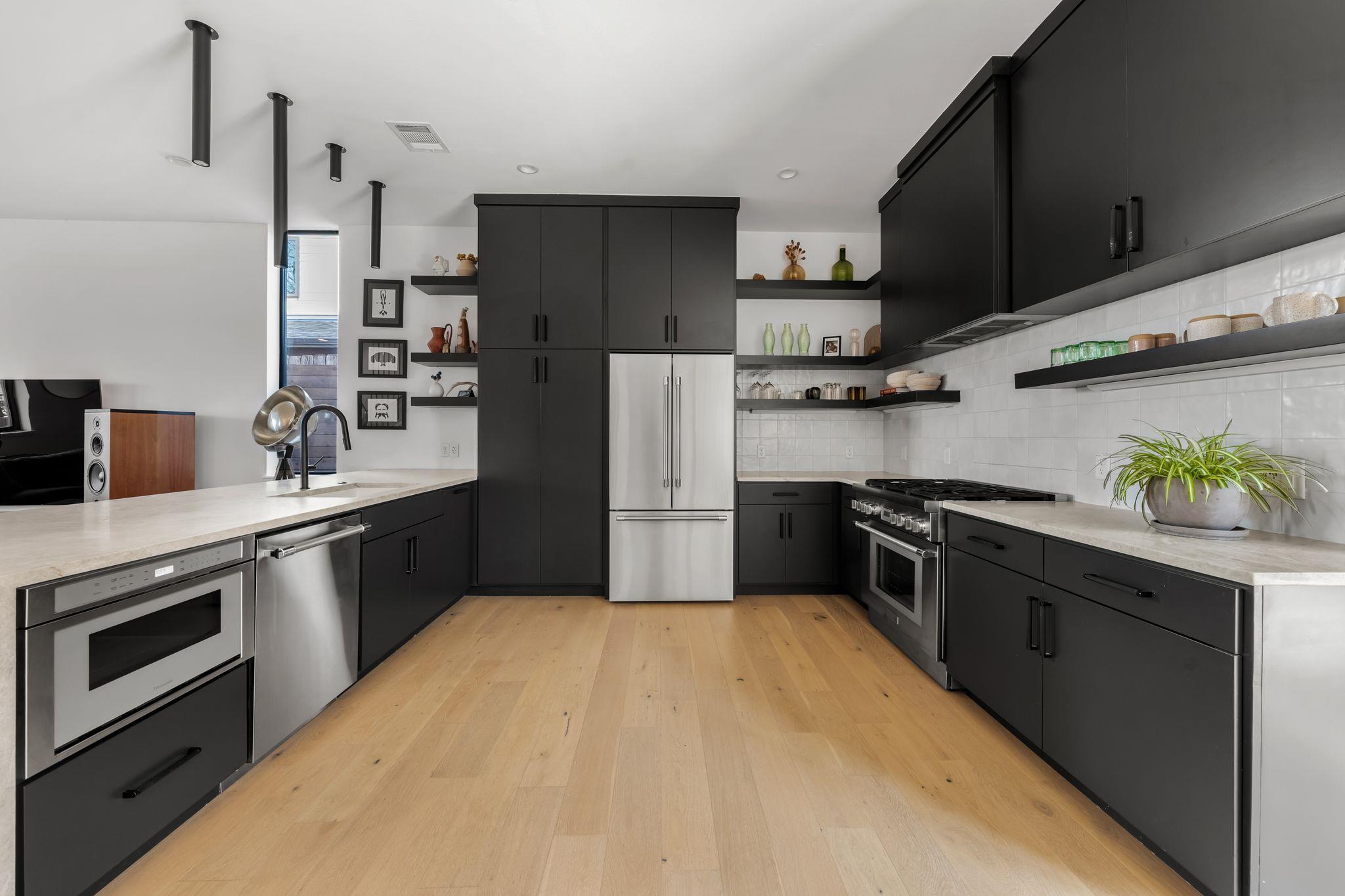 1301 Deloney St, Austin, TX 78721