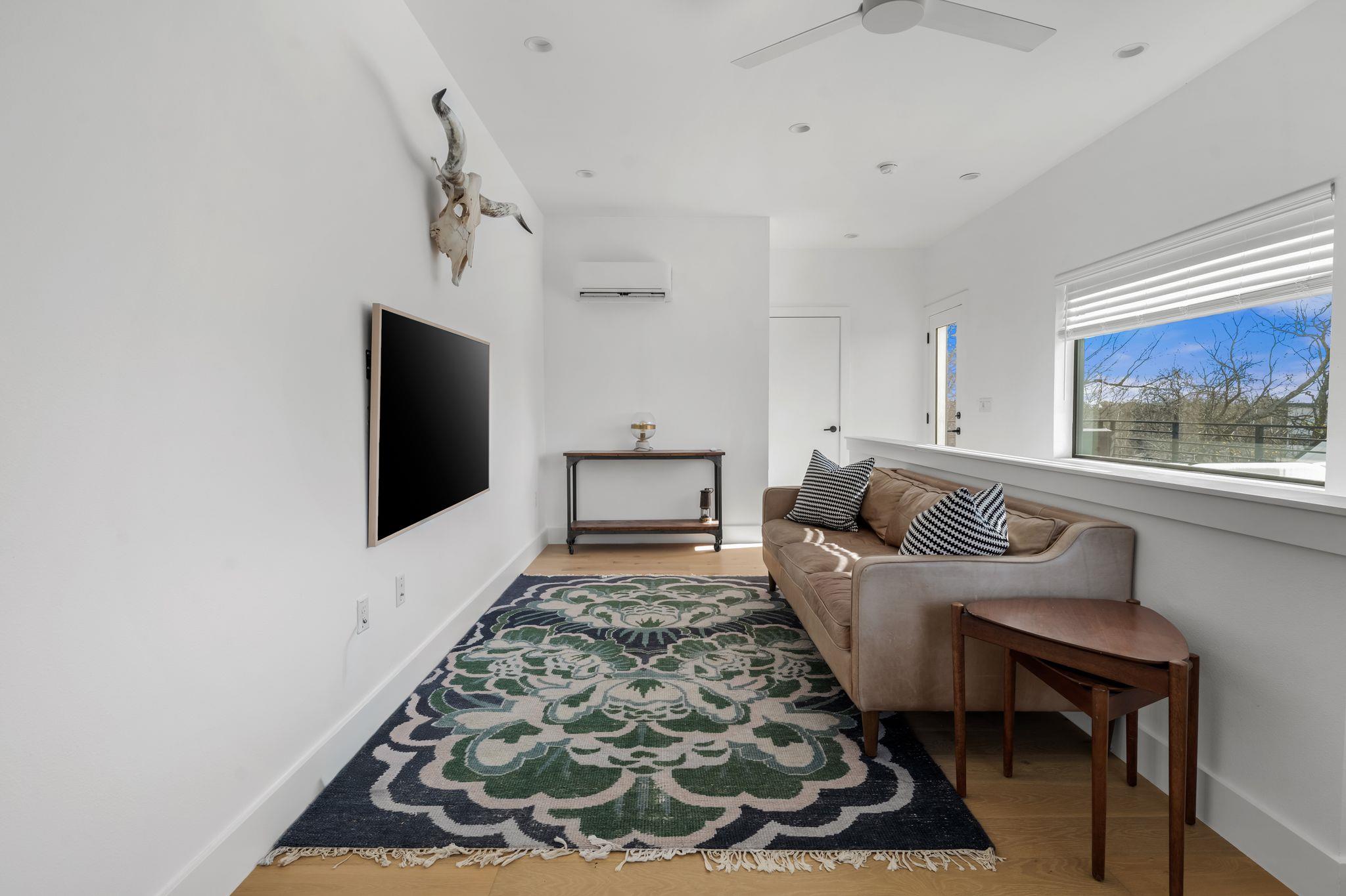 1301 Deloney St, Austin, TX 78721