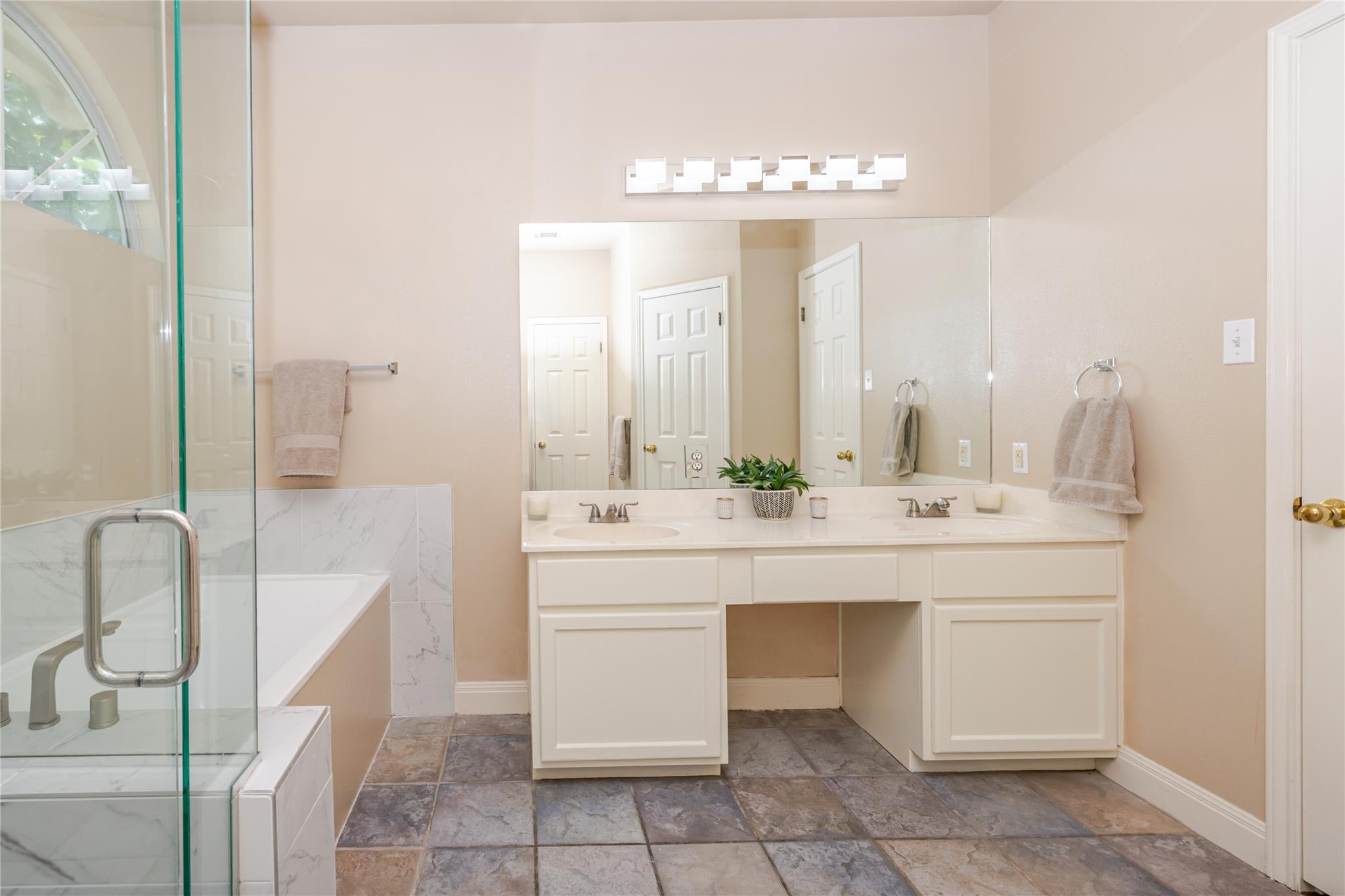 1110 Disraeli Cir, Pflugerville, TX 78660