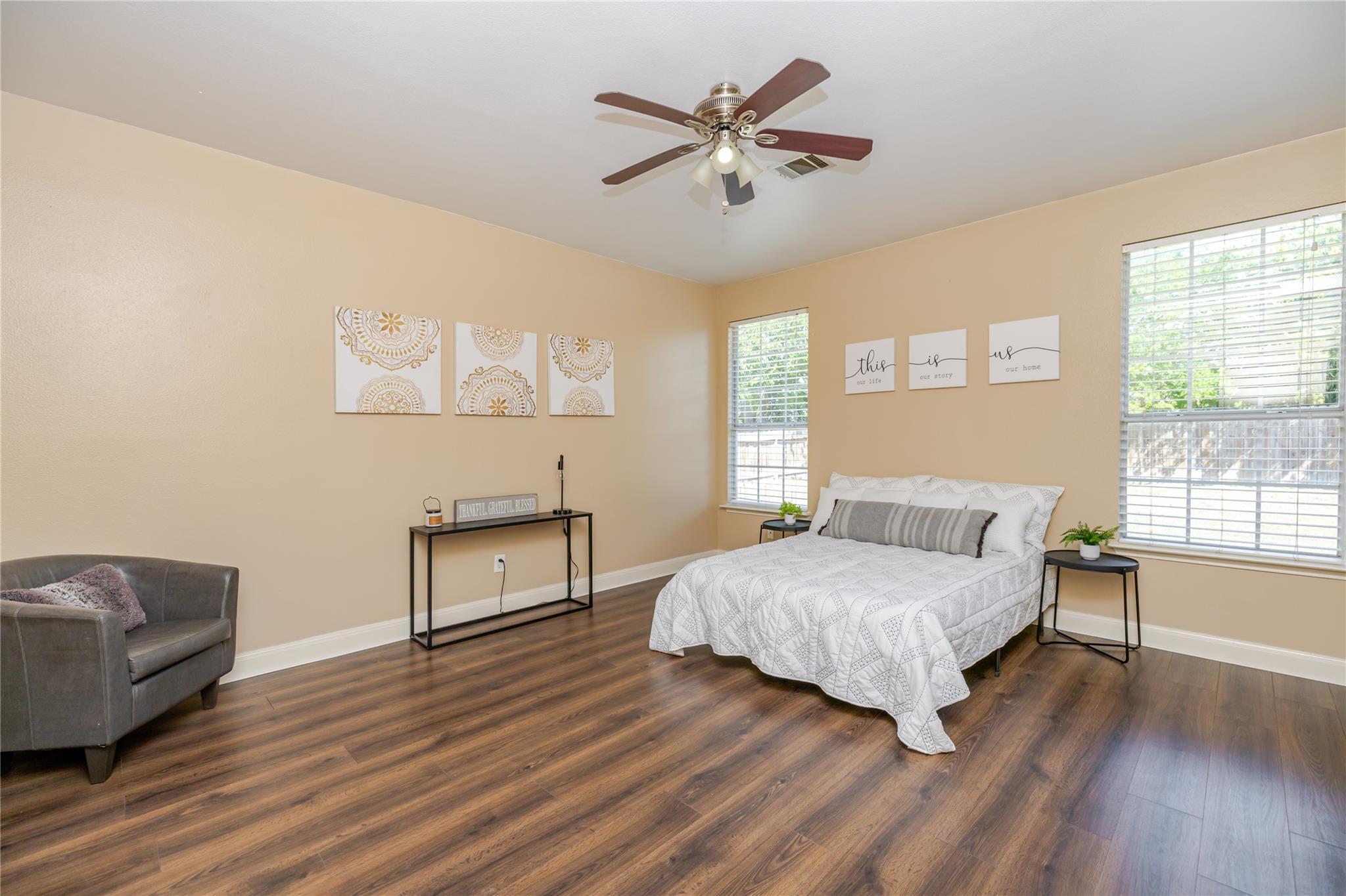 1110 Disraeli Cir, Pflugerville, TX 78660