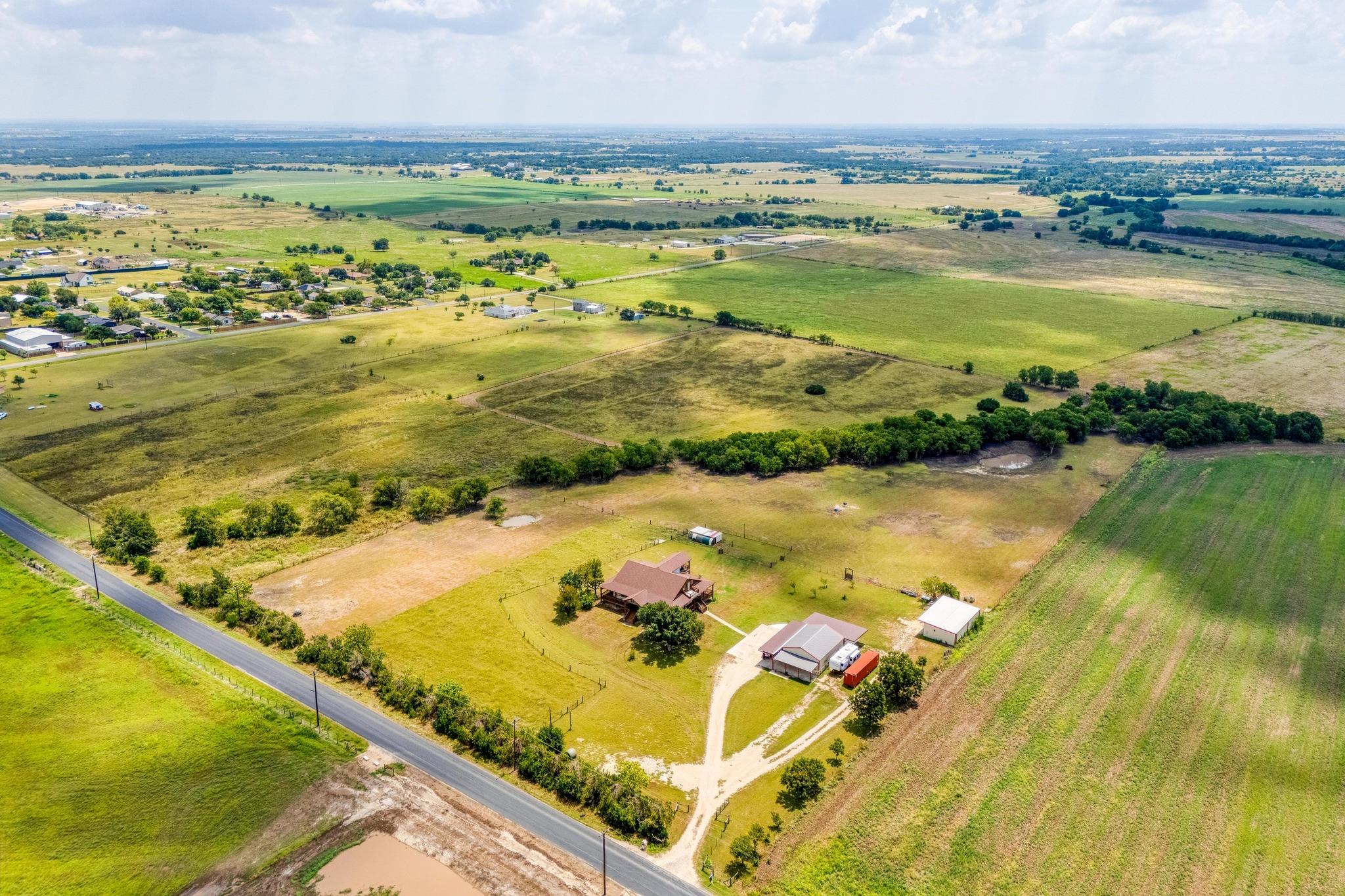 1250 County Road 311, Jarrell, TX 76537