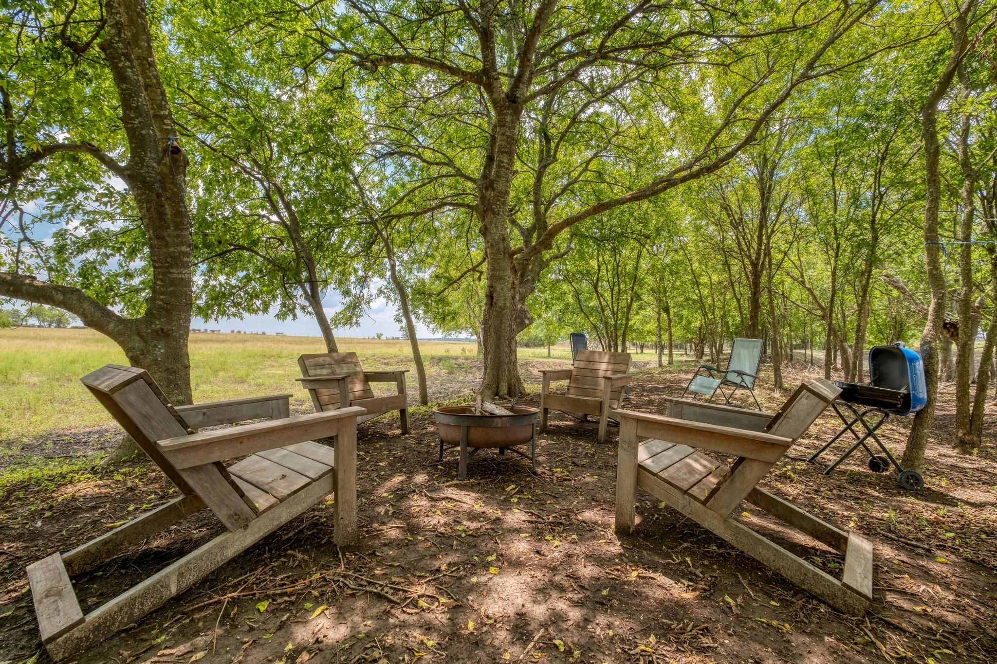 1250 County Road 311, Jarrell, TX 76537