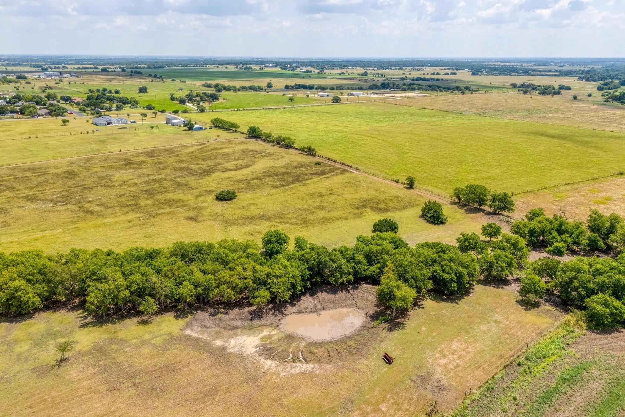 1250 County Road 311, Jarrell, TX 76537