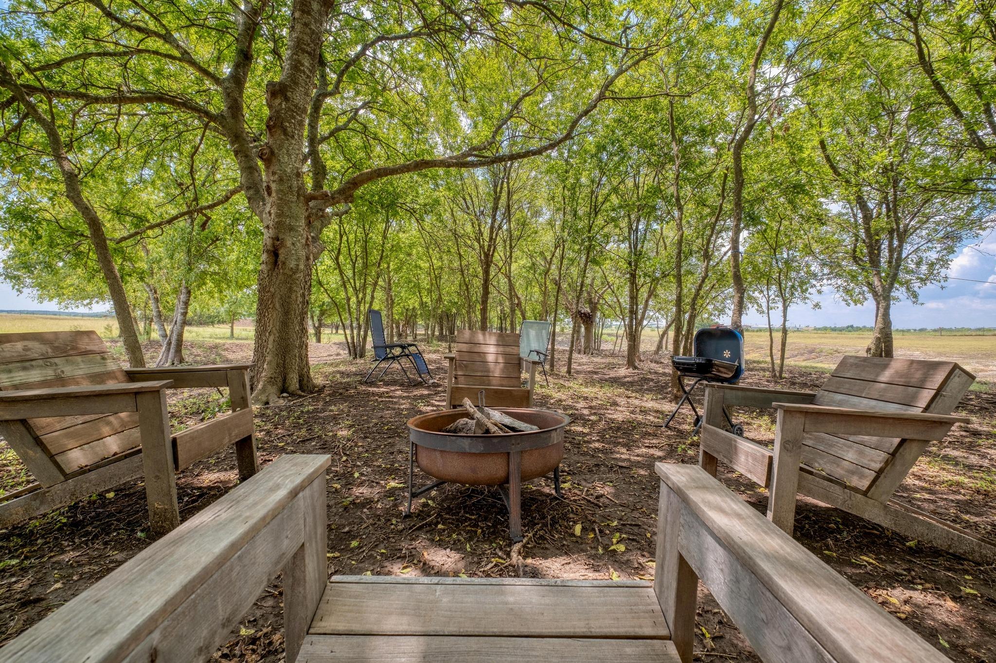 1250 County Road 311, Jarrell, TX 76537