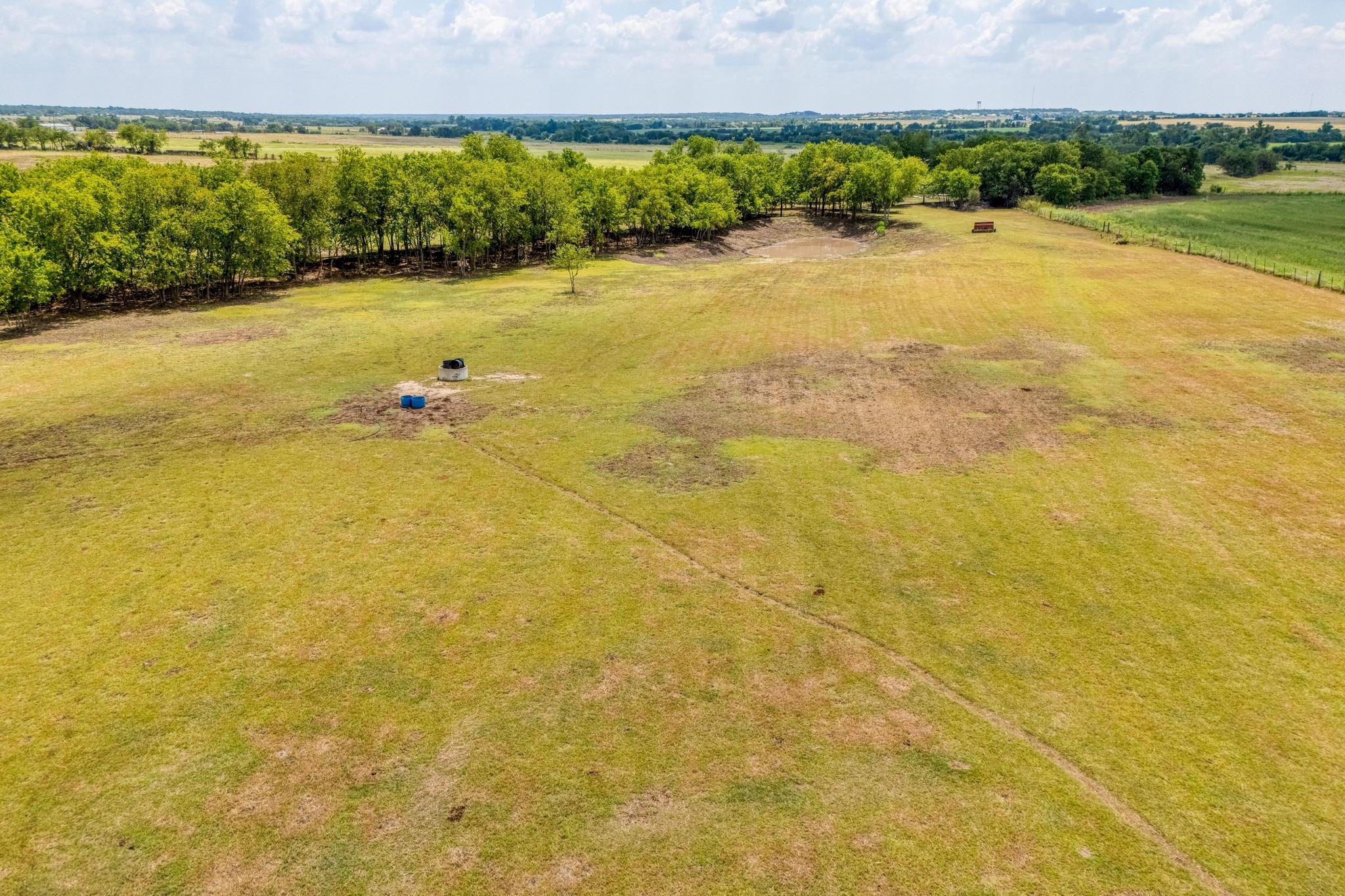 1250 County Road 311, Jarrell, TX 76537