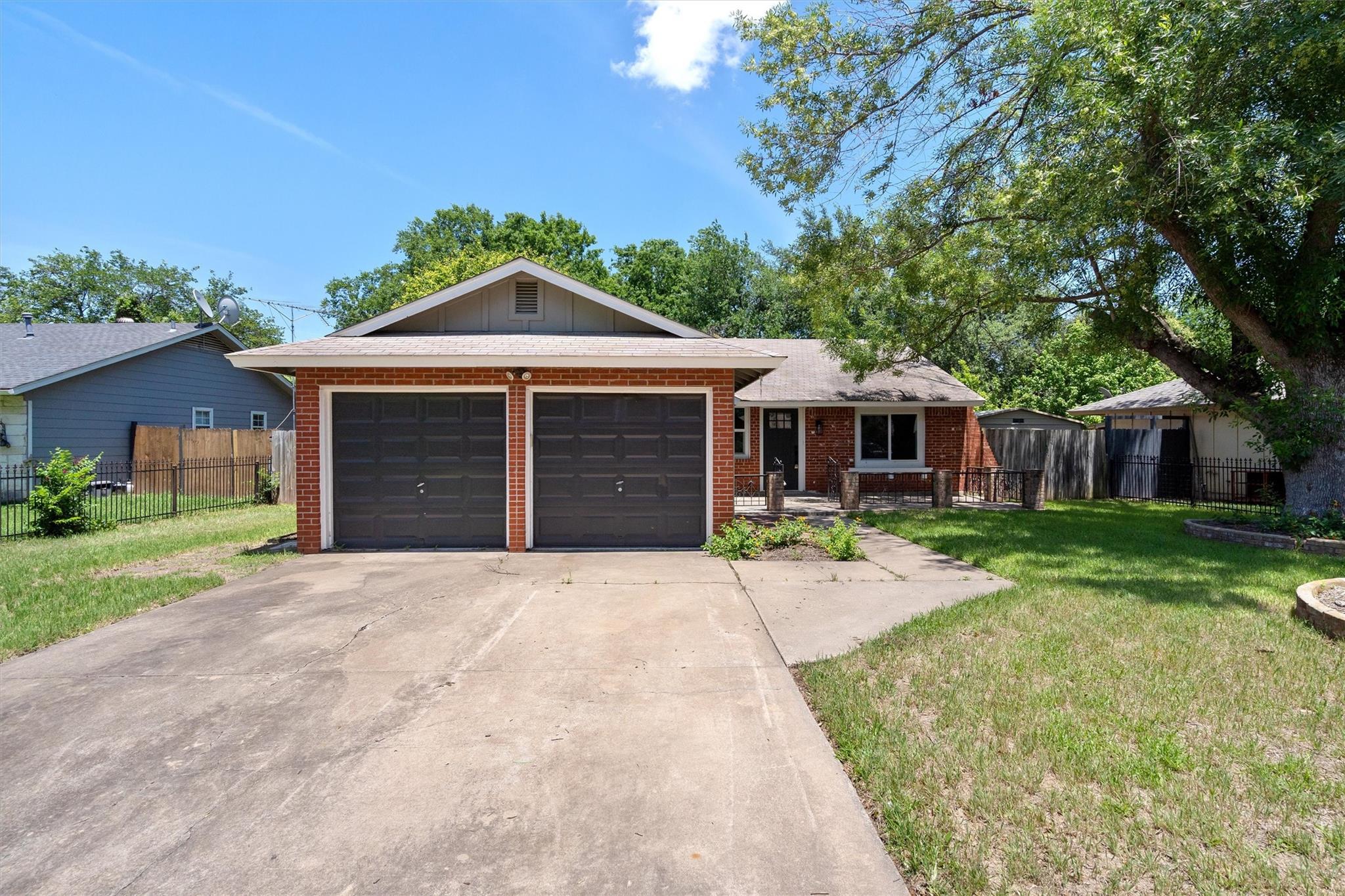 2006 Covered Wagon Pass, Austin, TX 78744