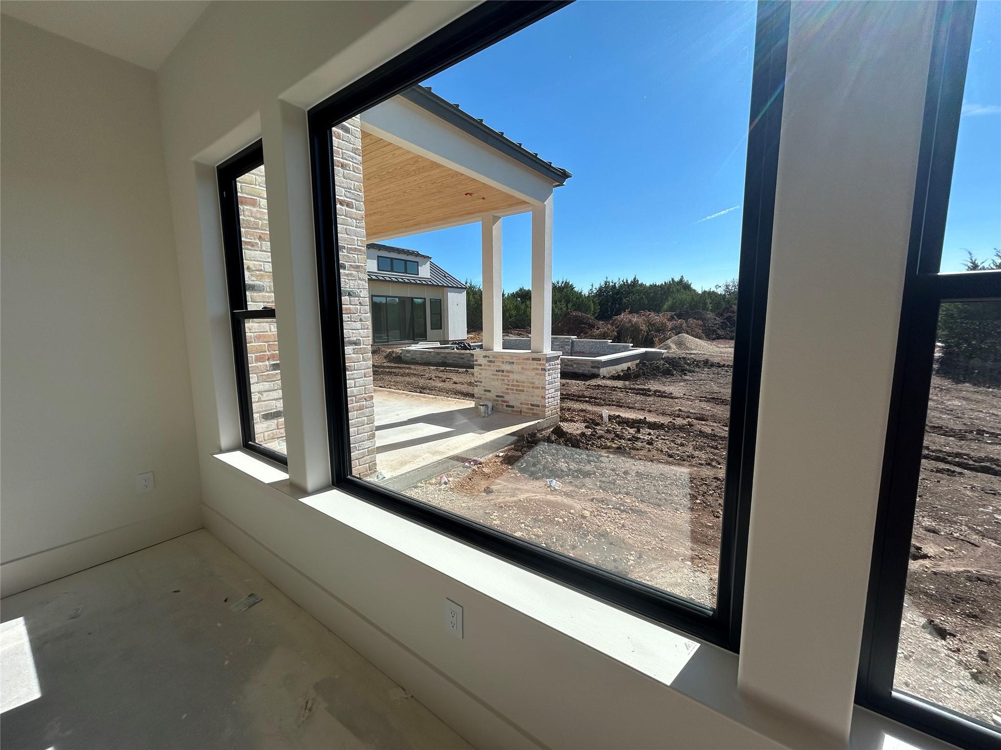 108 Lantana Bud Trl, Liberty Hill, TX 78642