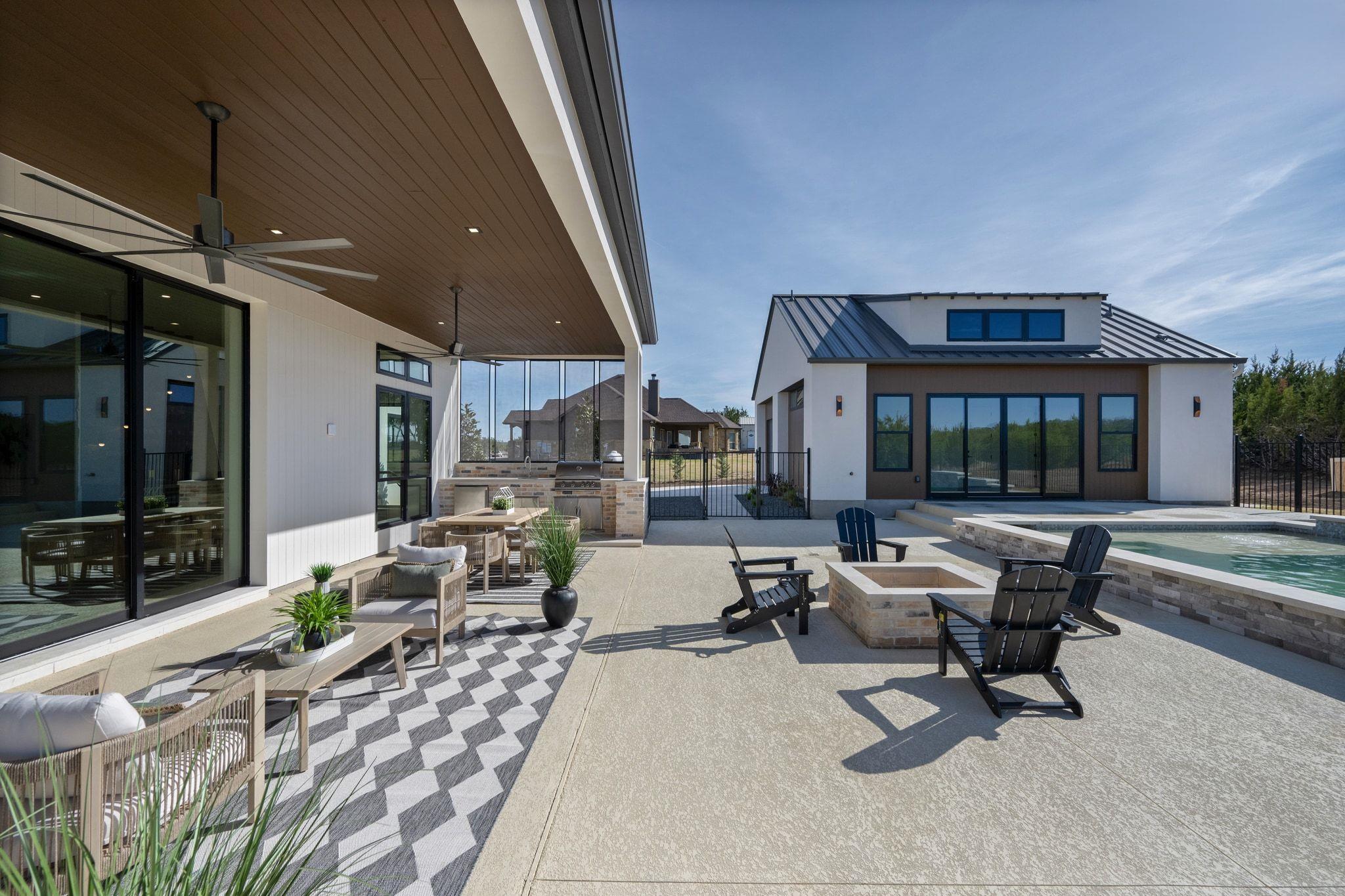 108 Lantana Bud Trl, Liberty Hill, TX 78642