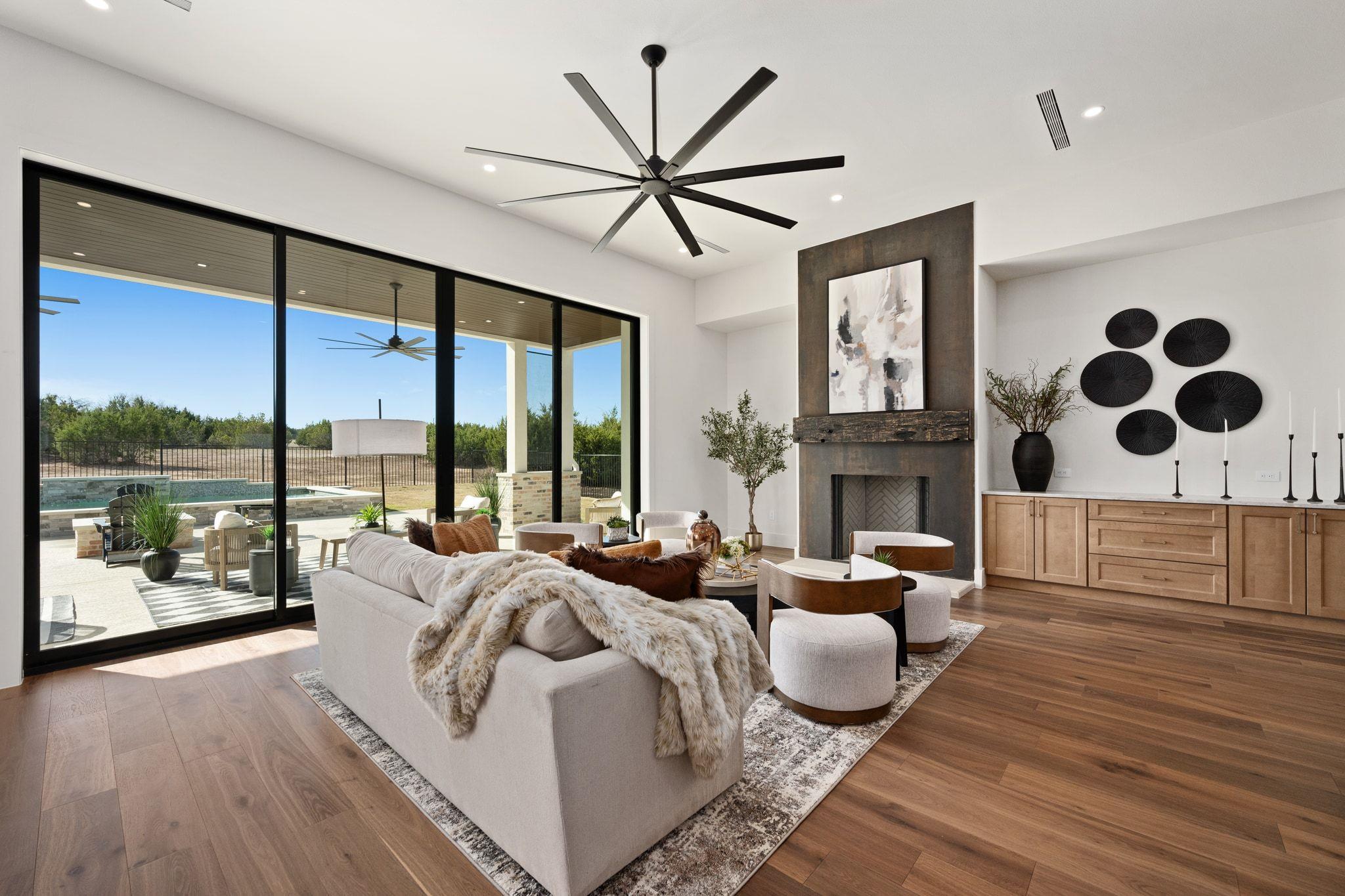 108 Lantana Bud Trl, Liberty Hill, TX 78642