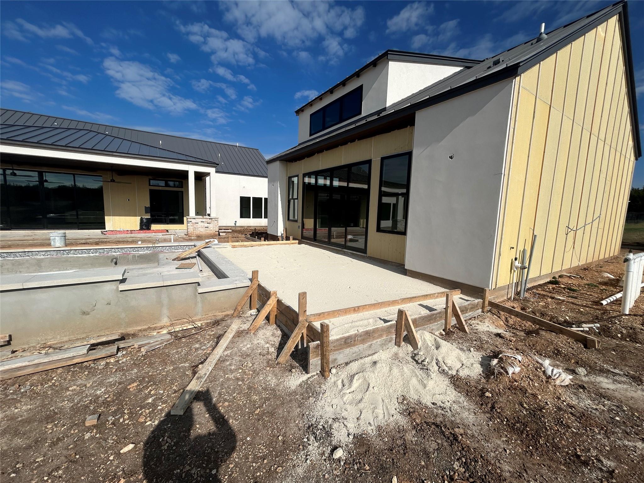 108 Lantana Bud Trl, Liberty Hill, TX 78642