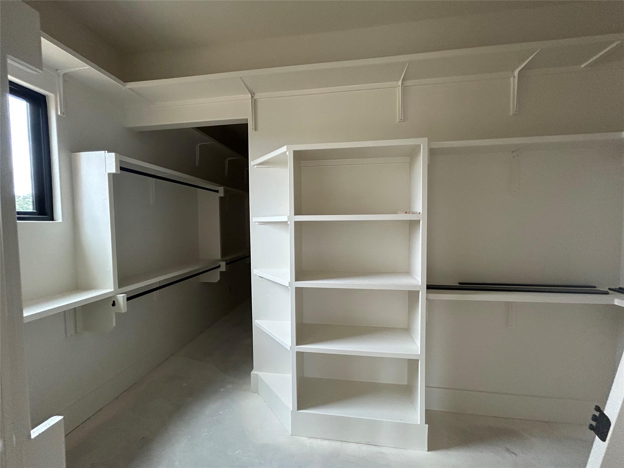 108 Lantana Bud Trl, Liberty Hill, TX 78642