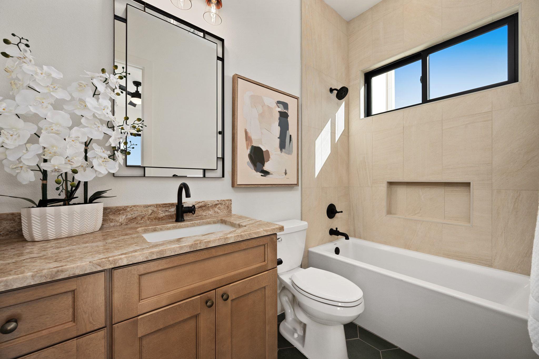 108 Lantana Bud Trl, Liberty Hill, TX 78642