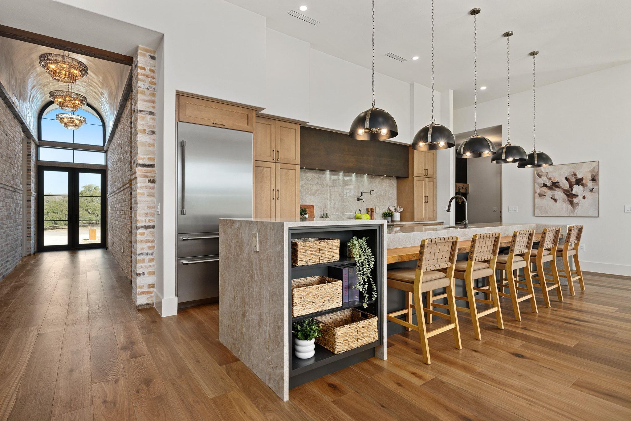 108 Lantana Bud Trl, Liberty Hill, TX 78642