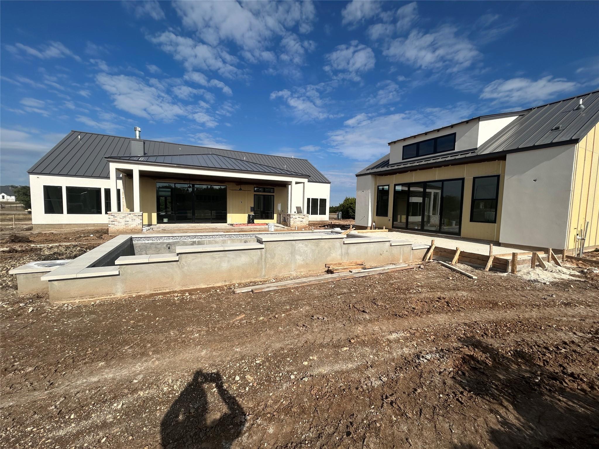 108 Lantana Bud Trl, Liberty Hill, TX 78642