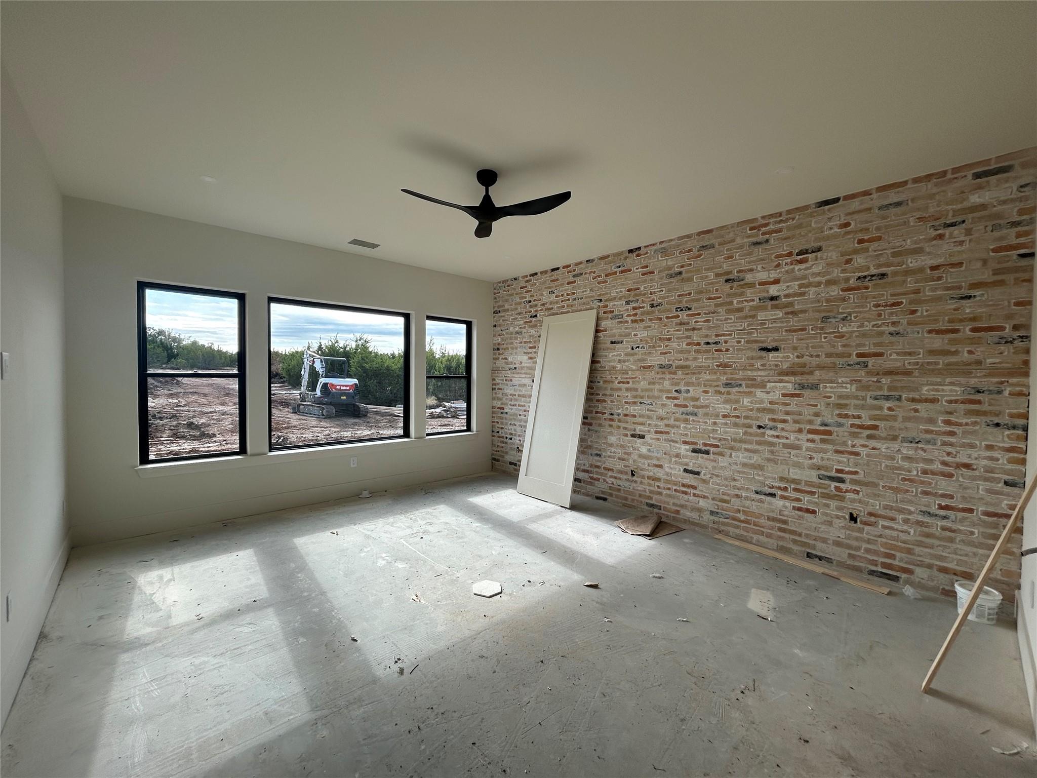 108 Lantana Bud Trl, Liberty Hill, TX 78642