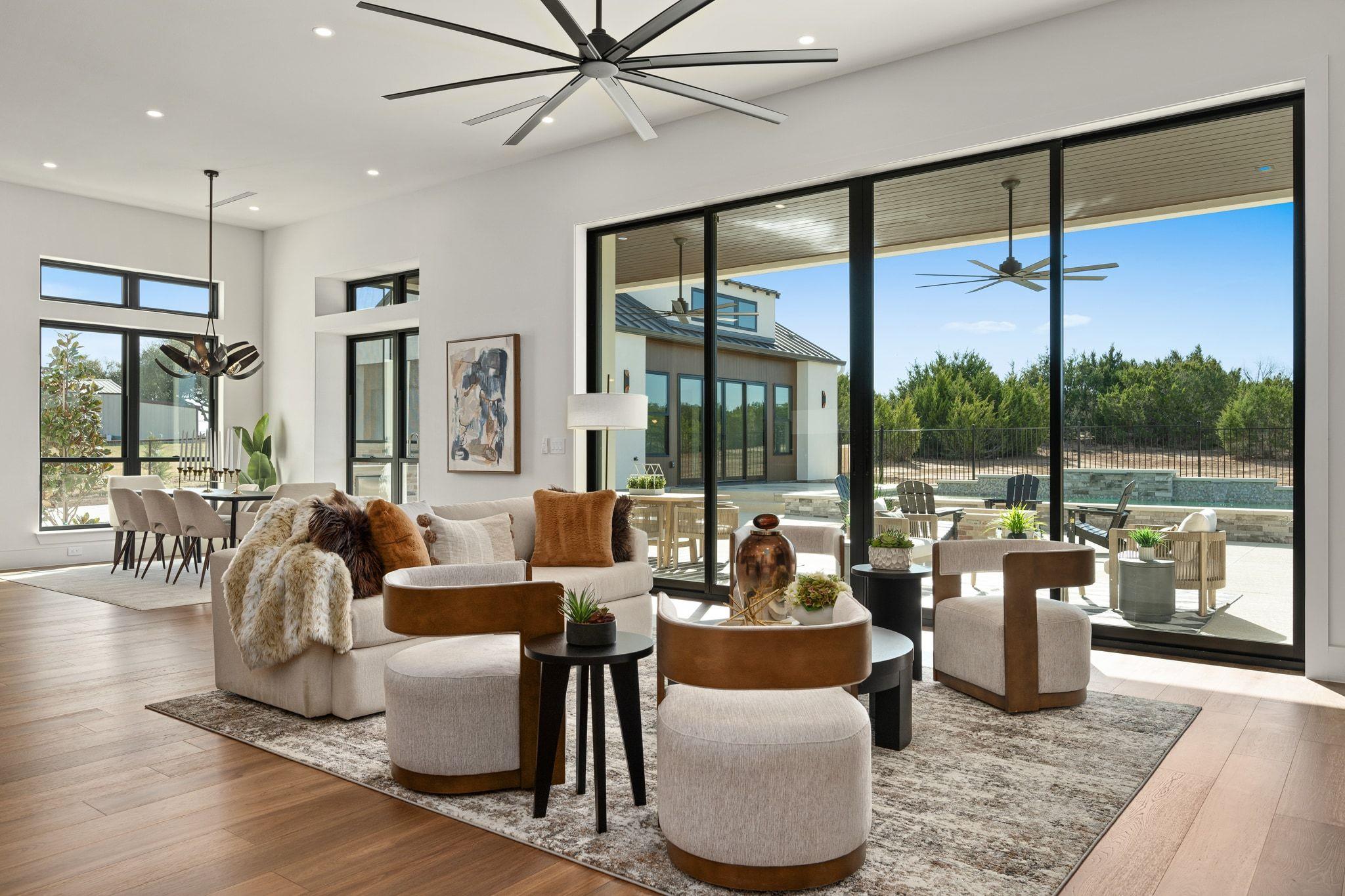 108 Lantana Bud Trl, Liberty Hill, TX 78642