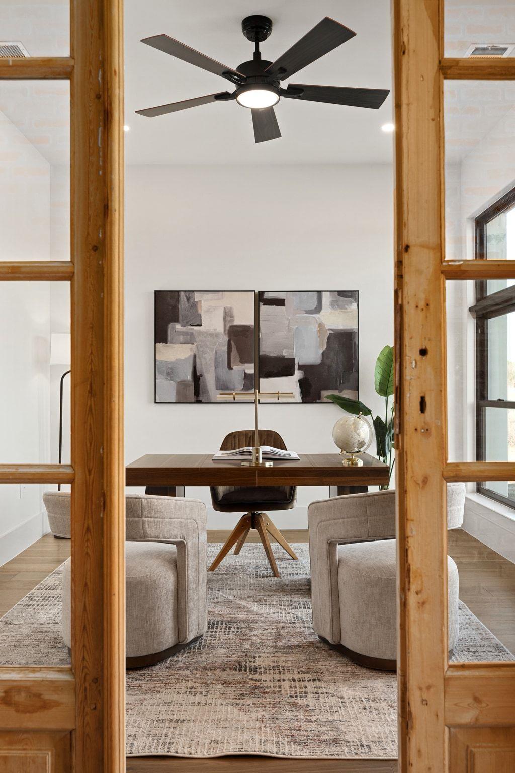 108 Lantana Bud Trl, Liberty Hill, TX 78642