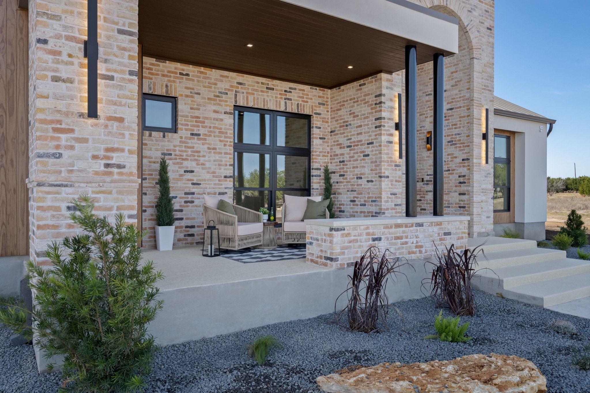 108 Lantana Bud Trl, Liberty Hill, TX 78642