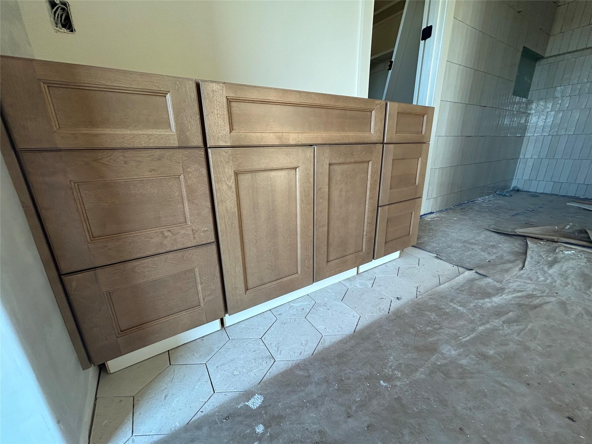 108 Lantana Bud Trl, Liberty Hill, TX 78642