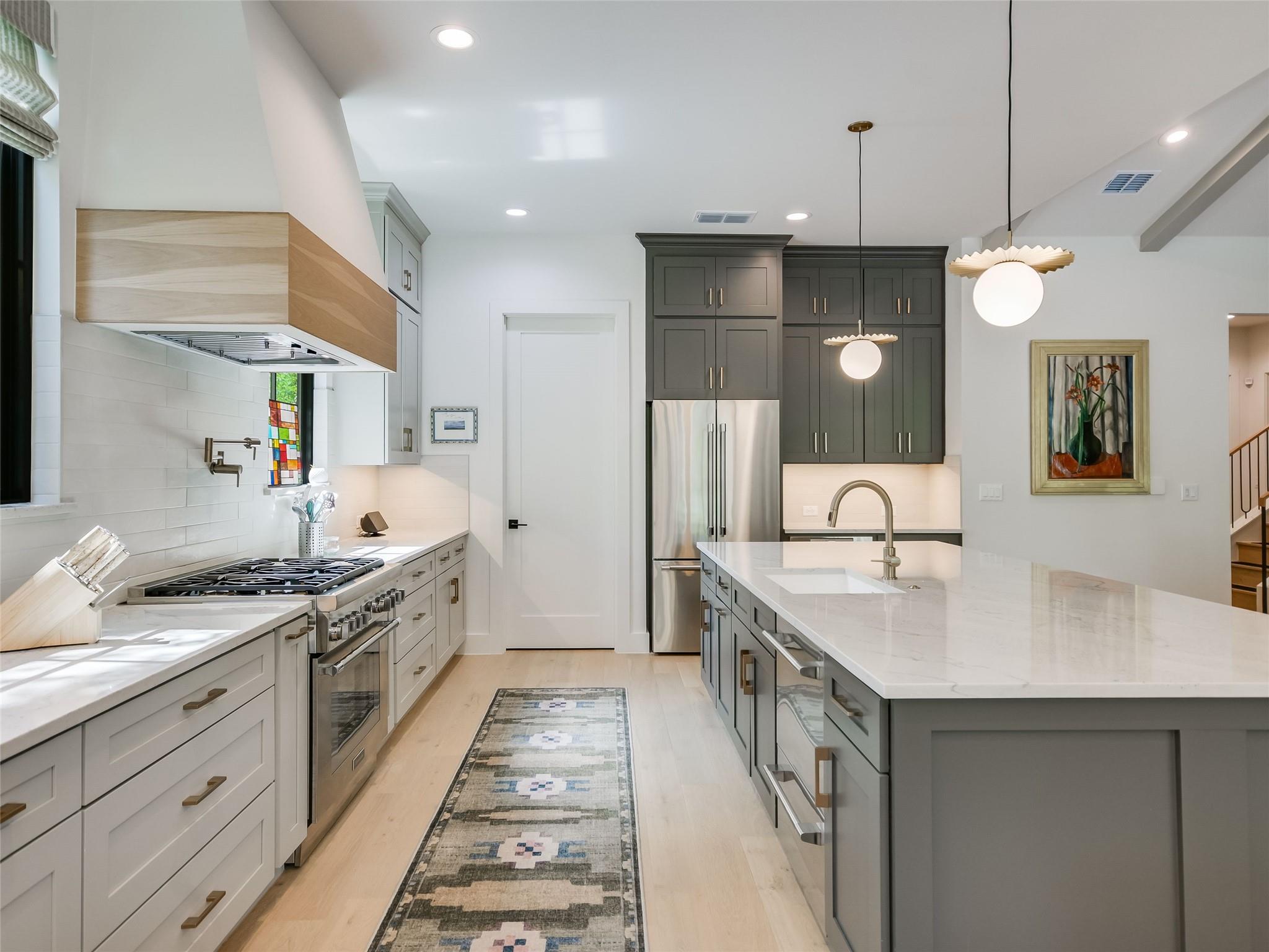 2604 Addison Ave, Austin, TX 78757