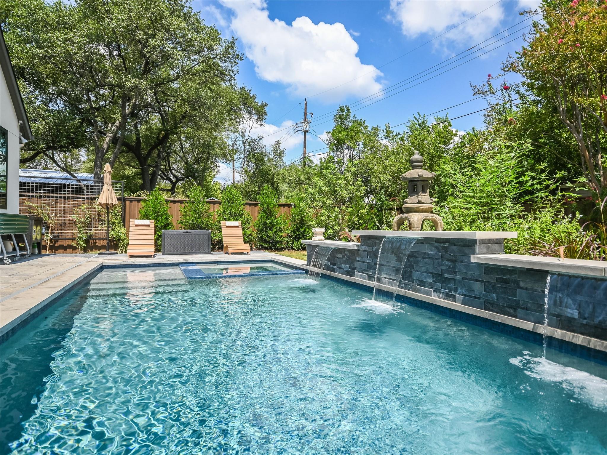 2604 Addison Ave, Austin, TX 78757