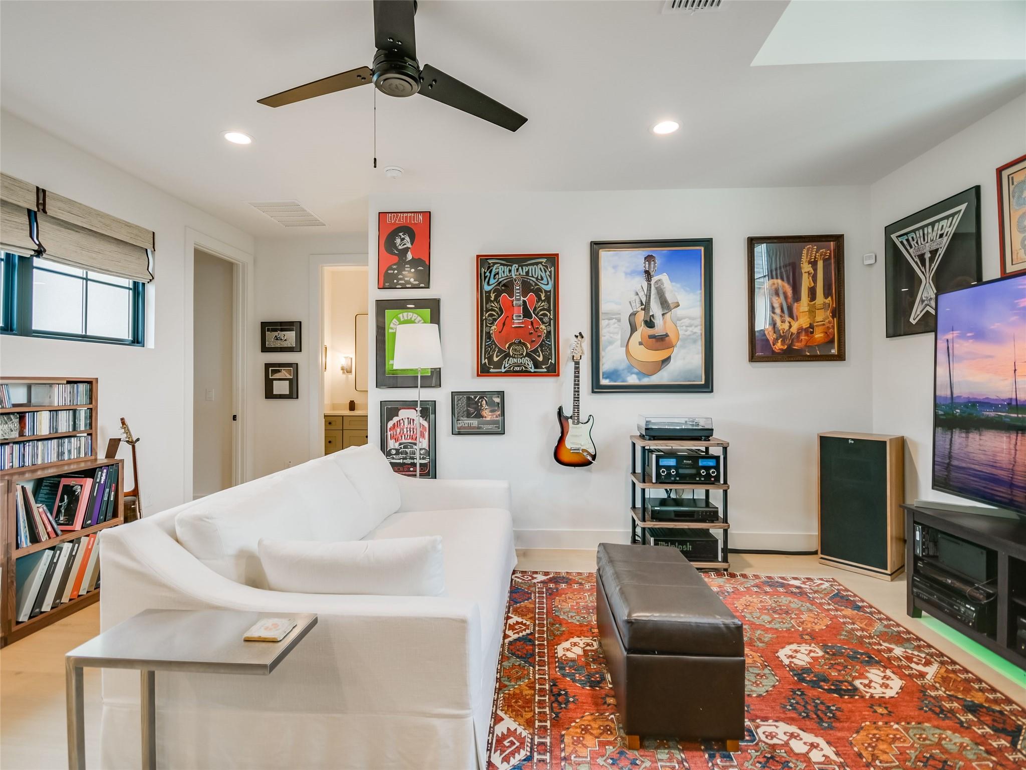 2604 Addison Ave, Austin, TX 78757