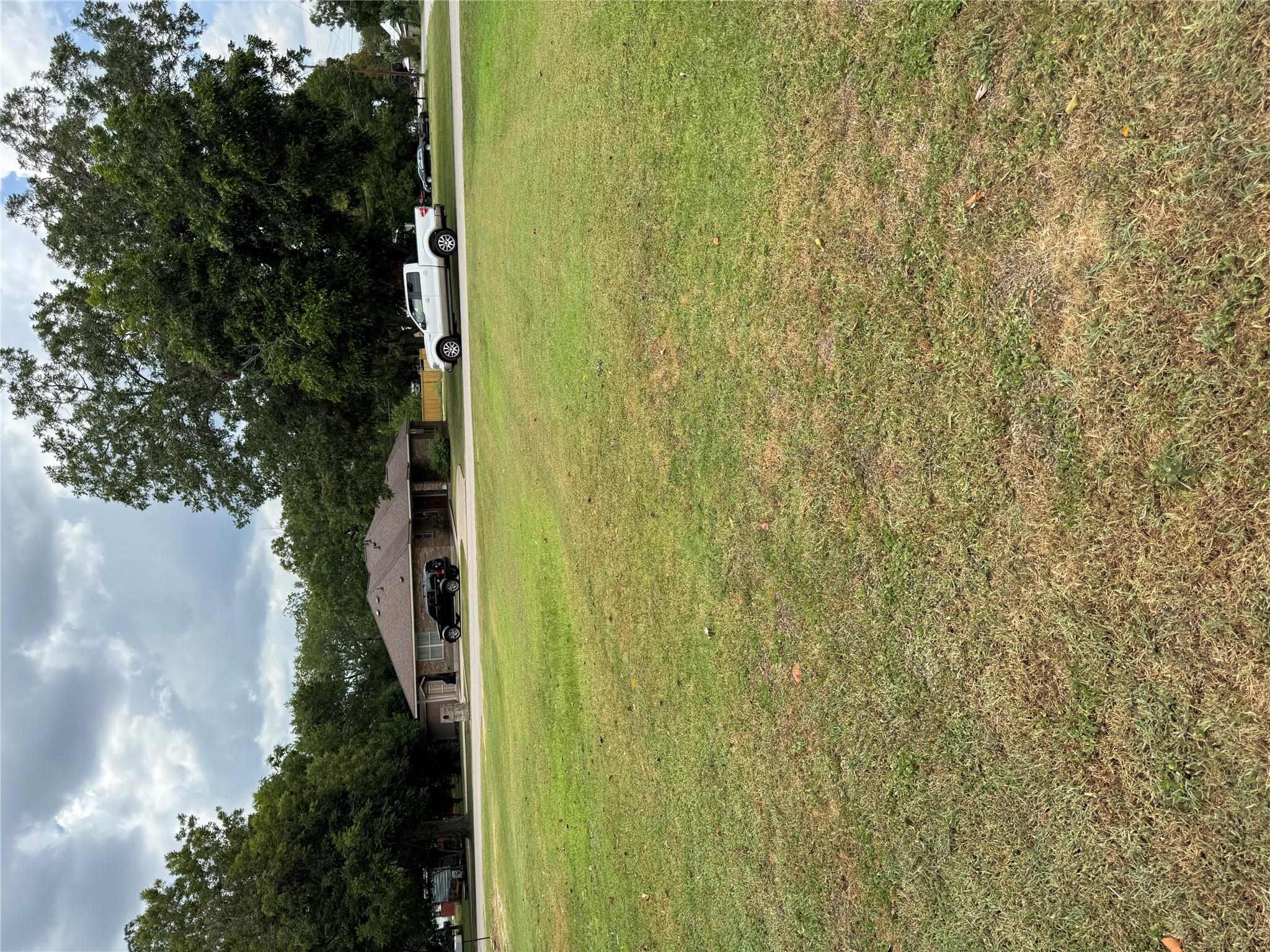 501 Hill St, Smithville, TX 78957