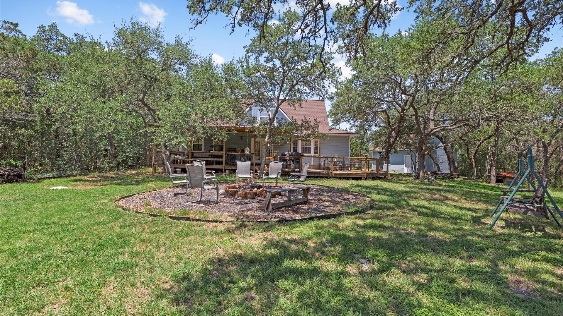 689 Abels Way, Canyon Lake, TX 78133