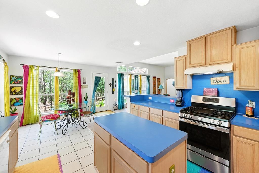 7709 Timber Hills Dr, Del Valle, TX 78617