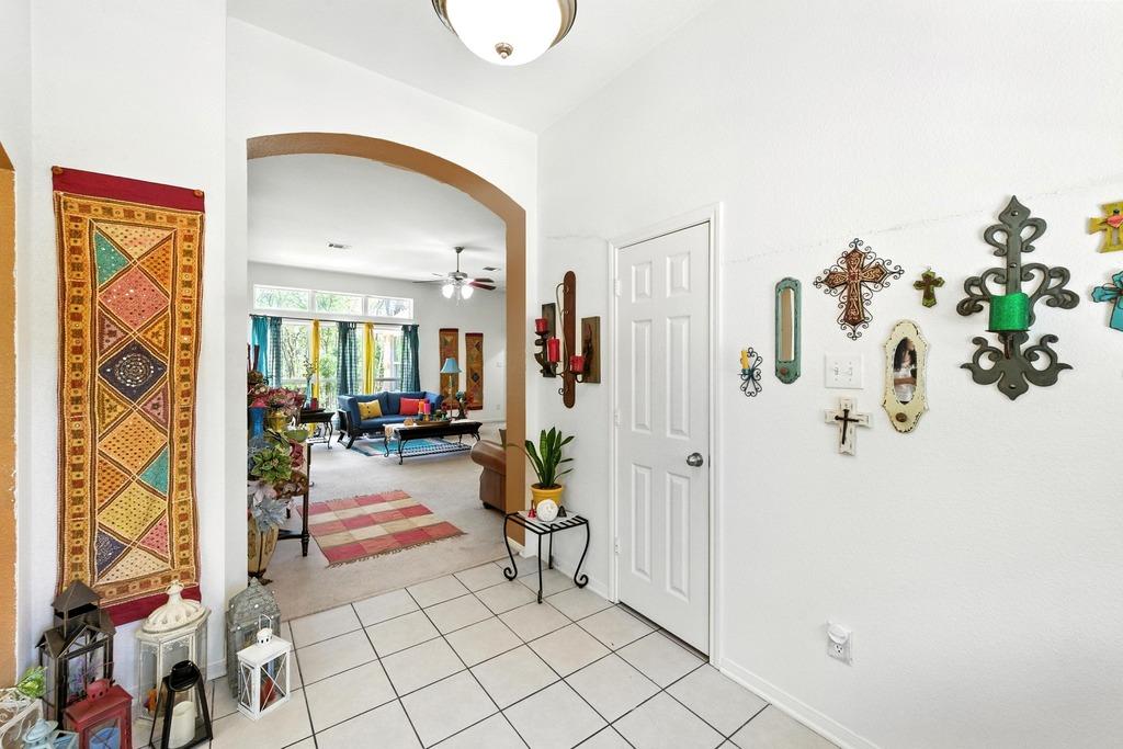 7709 Timber Hills Dr, Del Valle, TX 78617