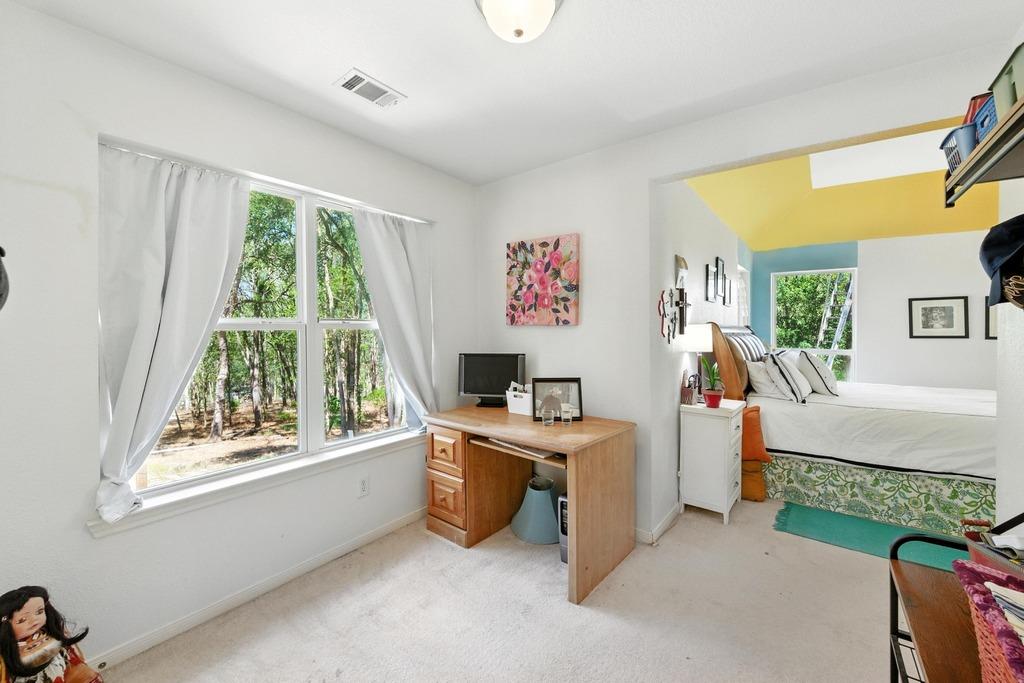 7709 Timber Hills Dr, Del Valle, TX 78617