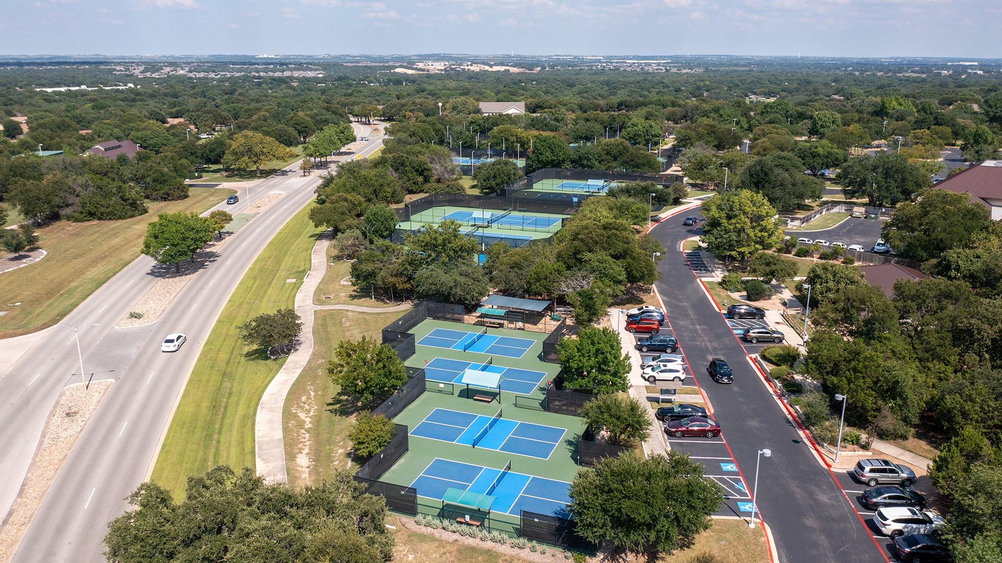 208 Crockett Loop, Georgetown, TX 78633