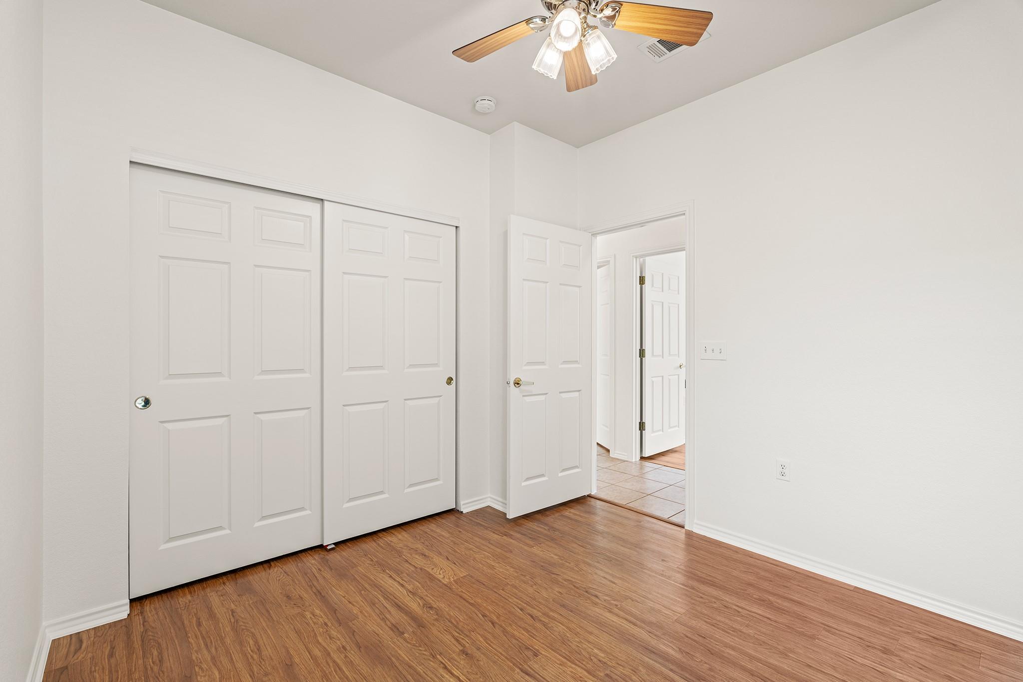 208 Crockett Loop, Georgetown, TX 78633