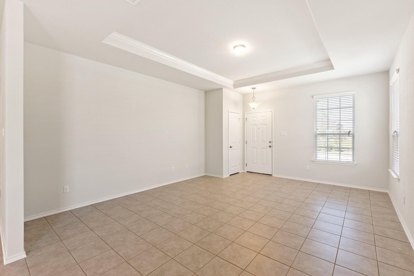 500 Martha Dr, Buda, TX 78610