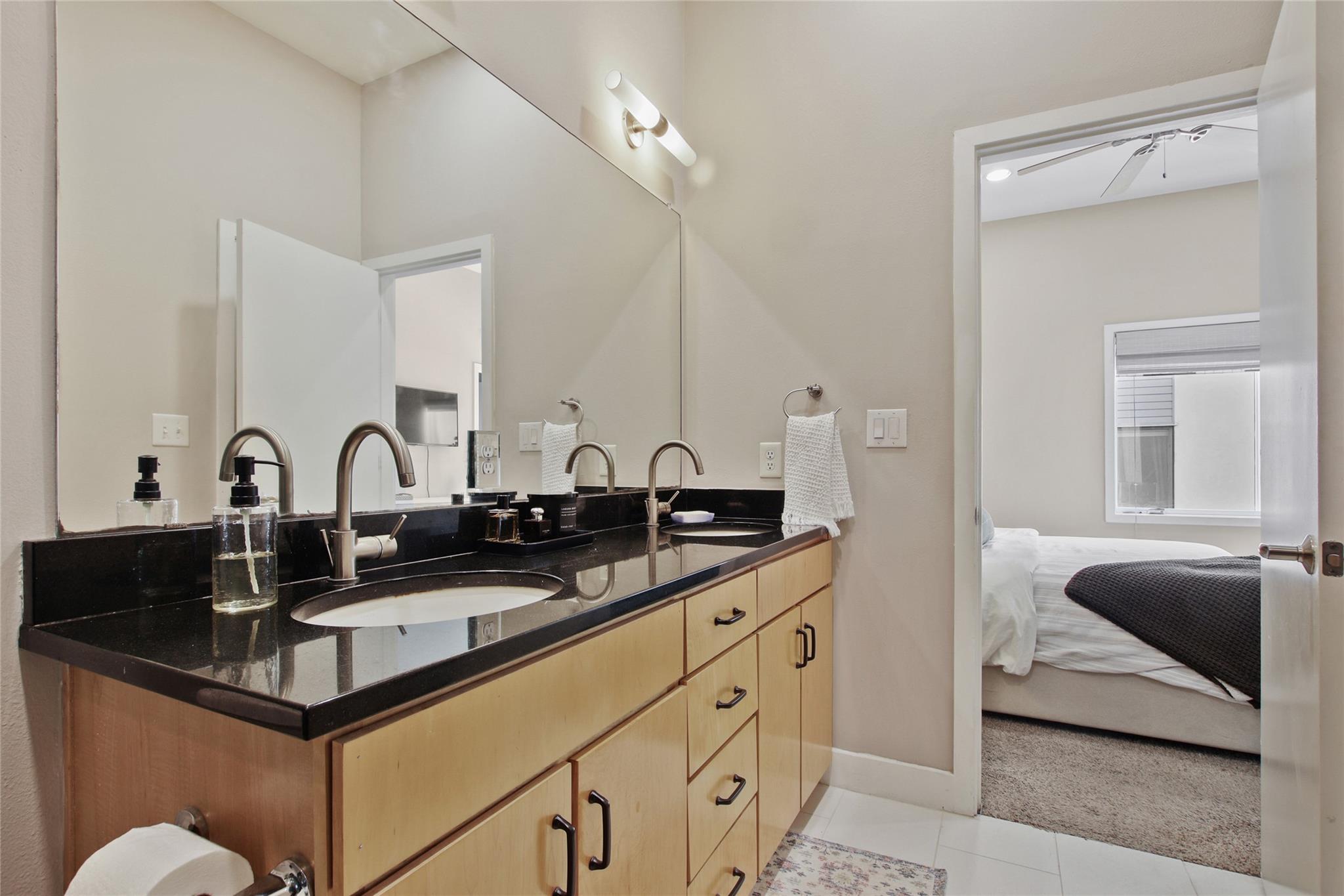 1702 S Lamar Blvd # 3, Austin, TX 78704